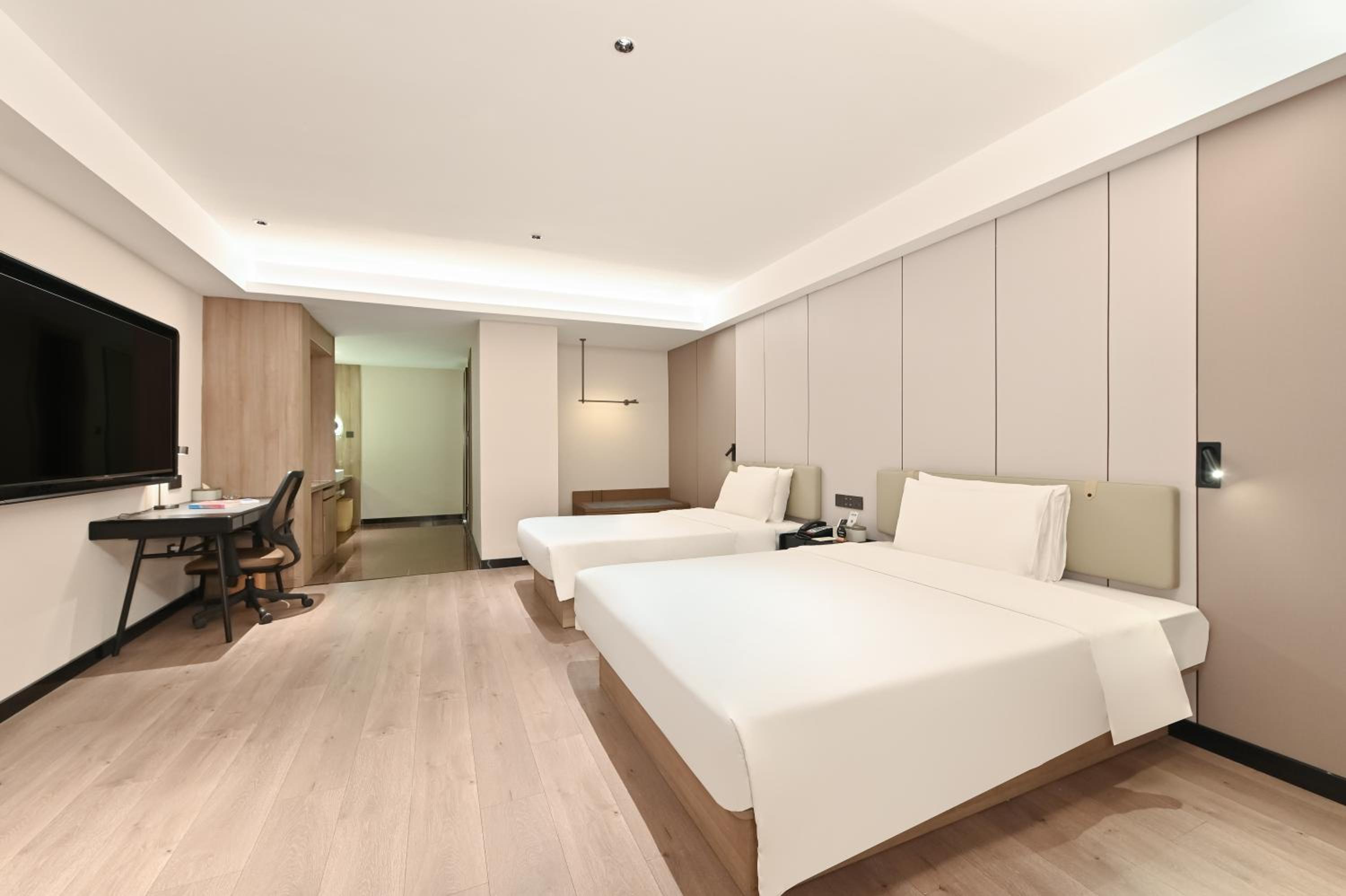 Jimu Family Room  photo 1