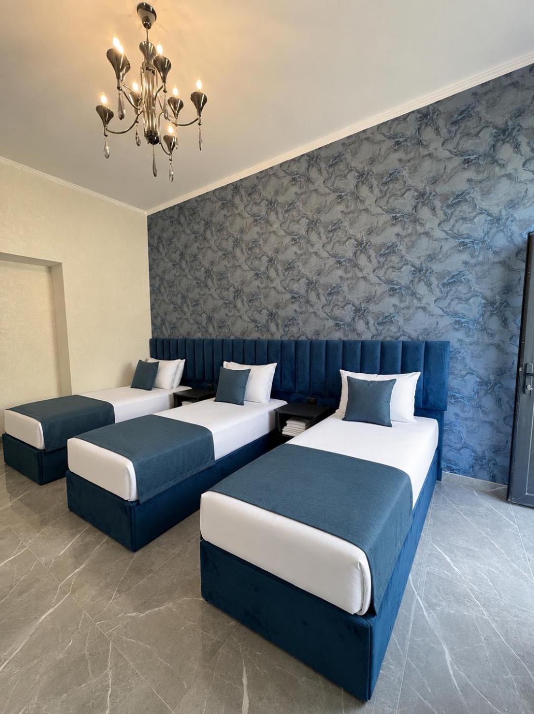 Triple Room with Pool View
