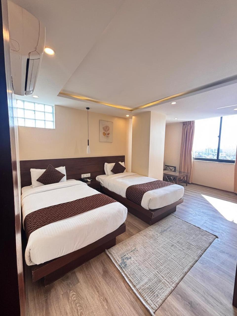 Classic Twin Room - Photo 6