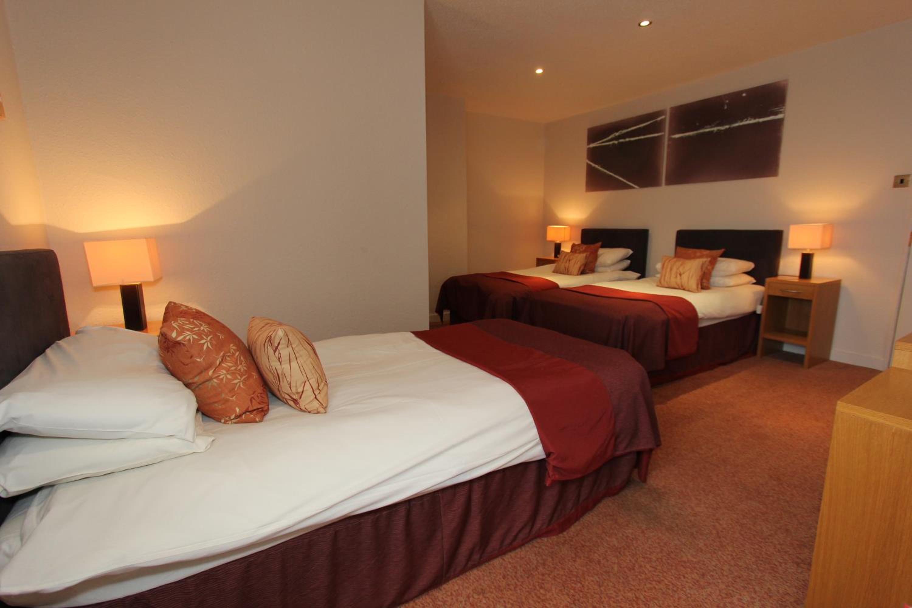Triple Room with Private Bathroom photo 3