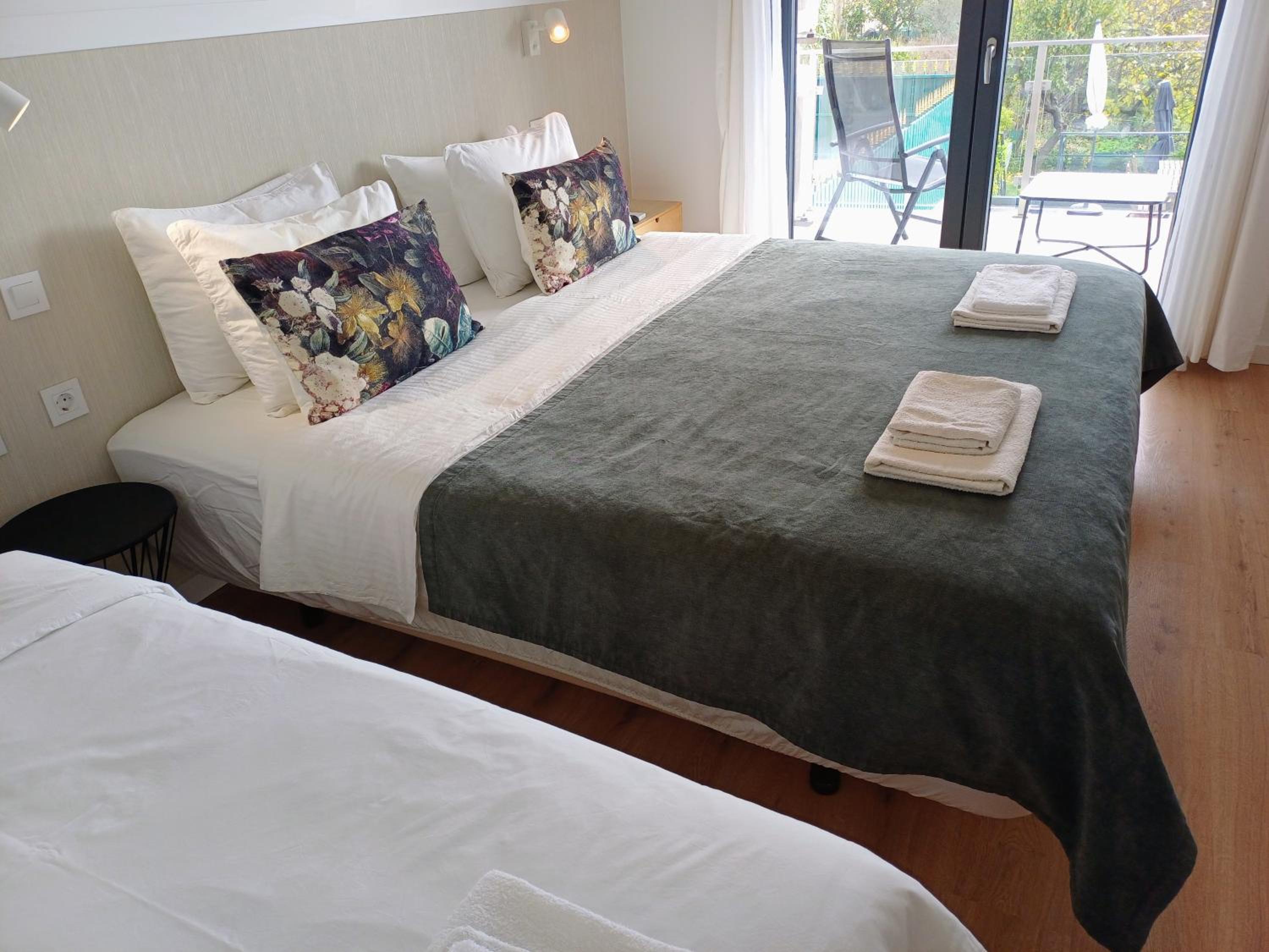Deluxe Family Suite