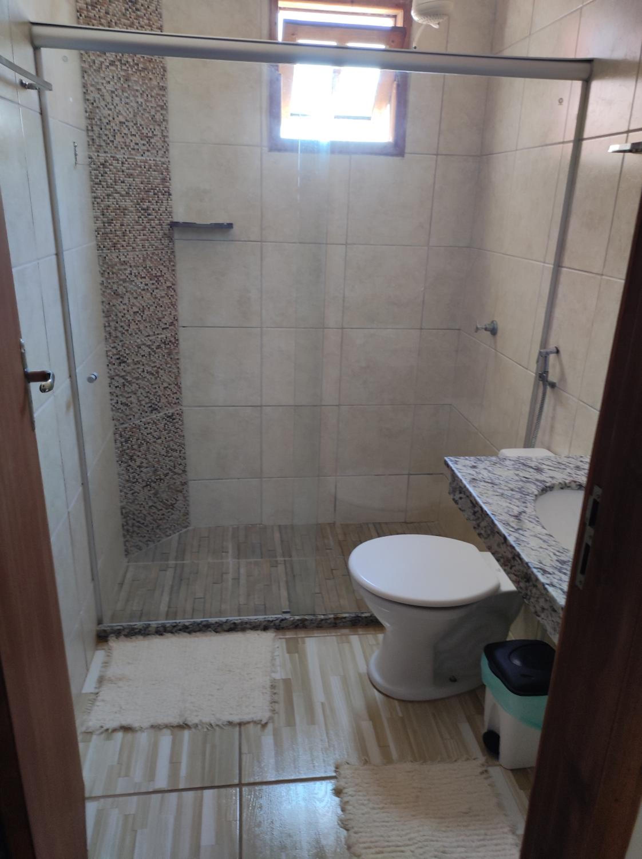 Quadruple Room with Private Bathroom photo 3