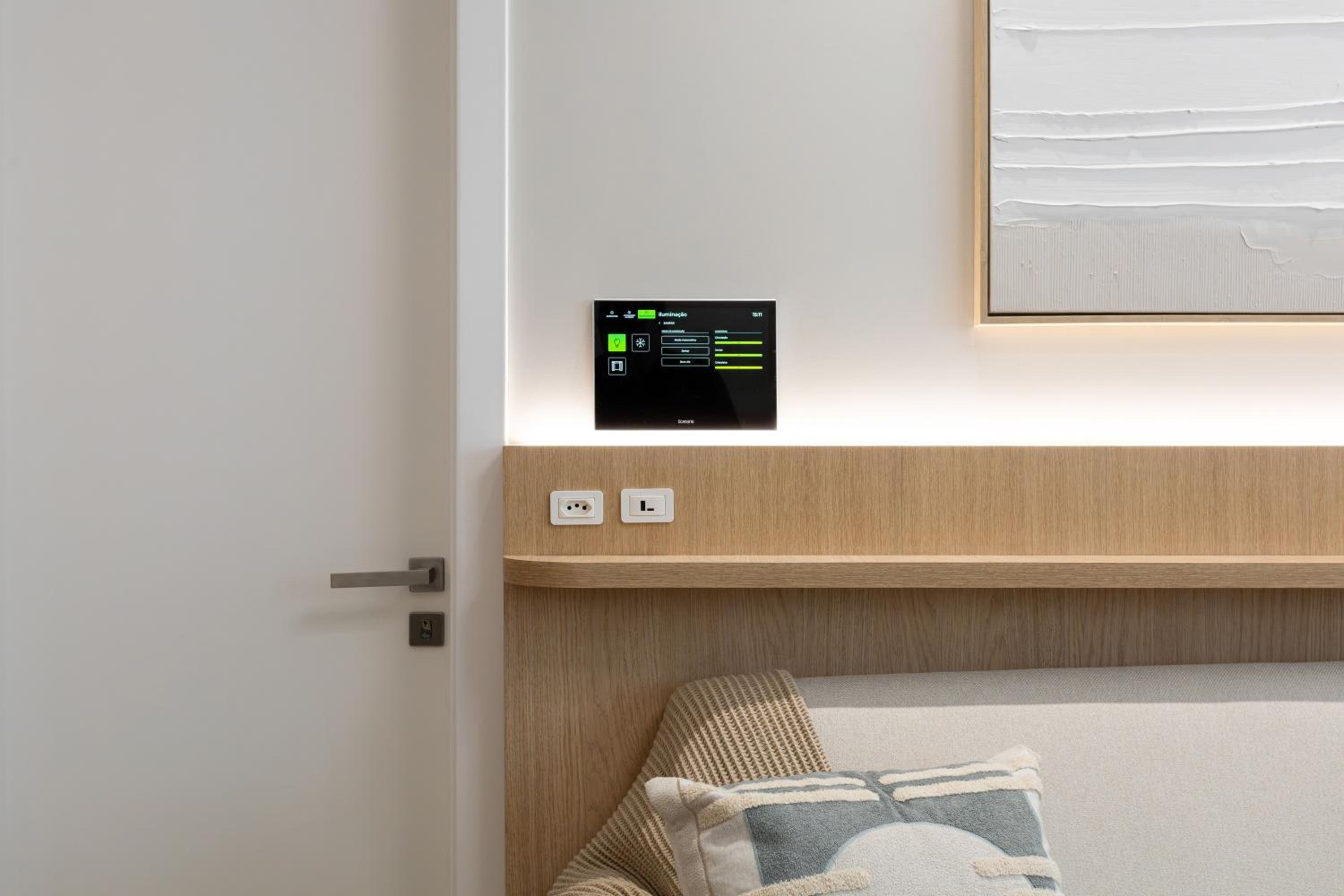 Santa Inn Hotel — Three-Bedroom Deluxe Apartment