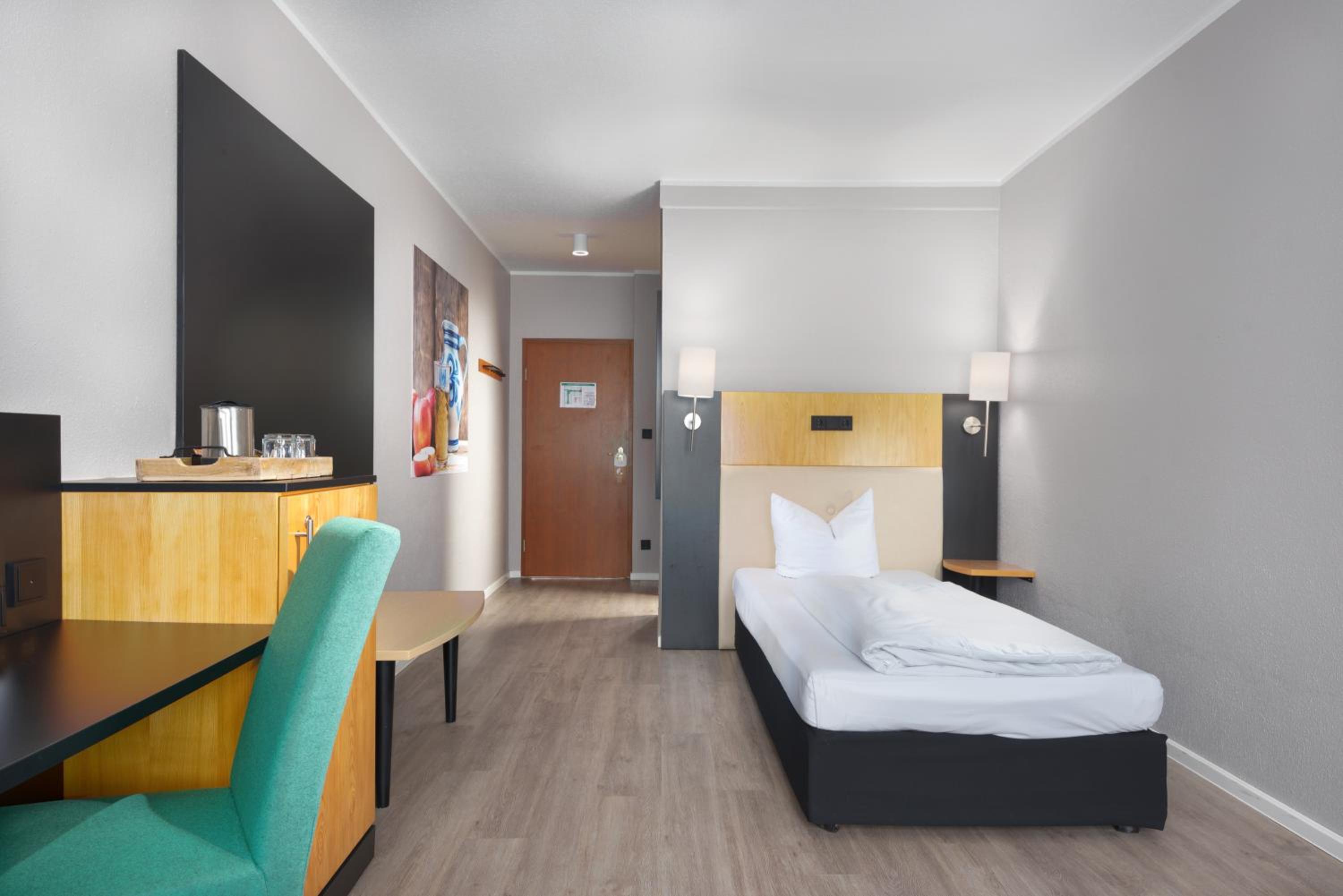 Single Room photo 3