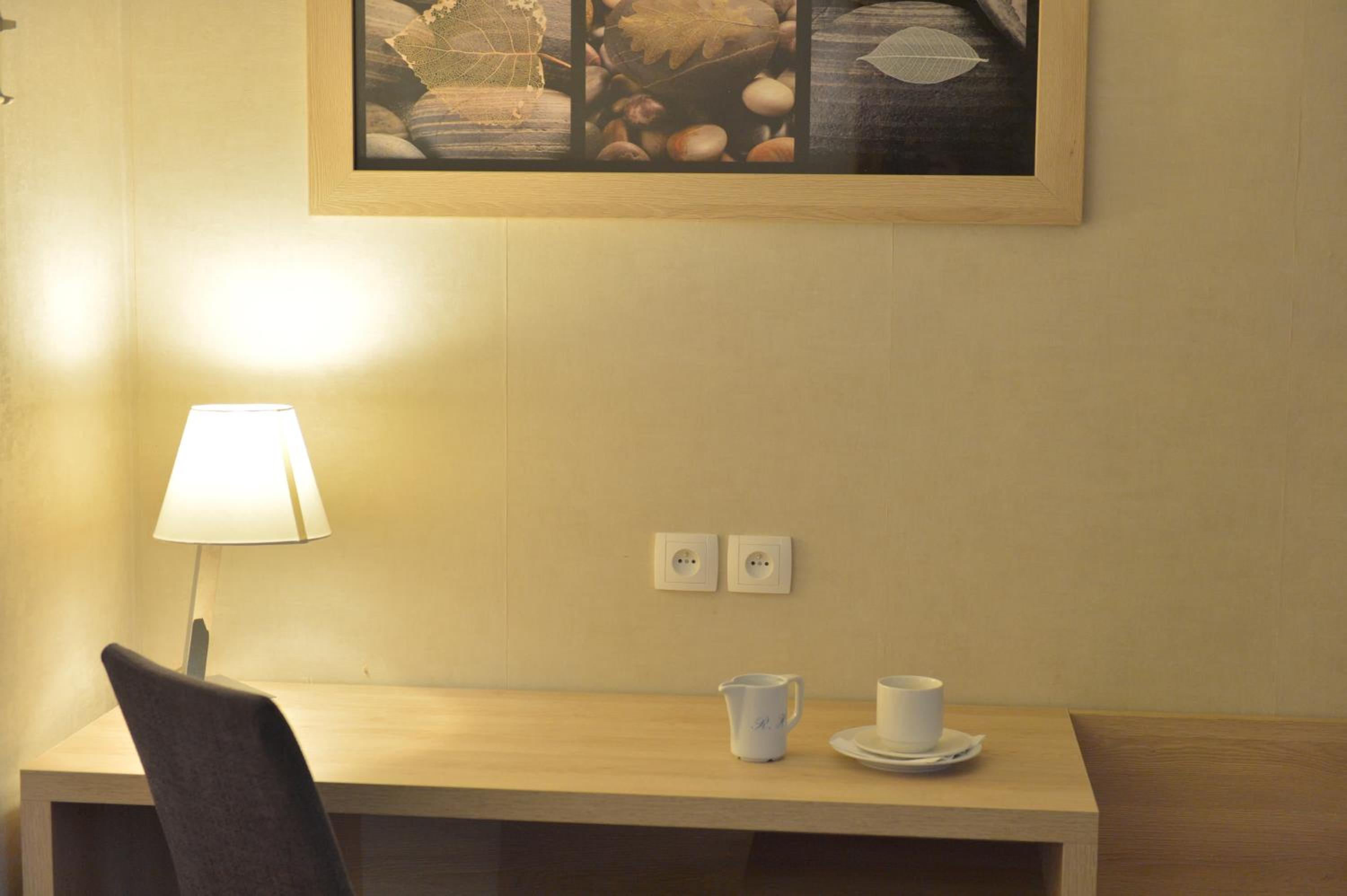 Single Room photo 2
