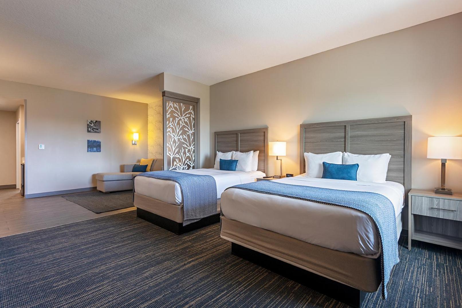Double Queen Master Suite