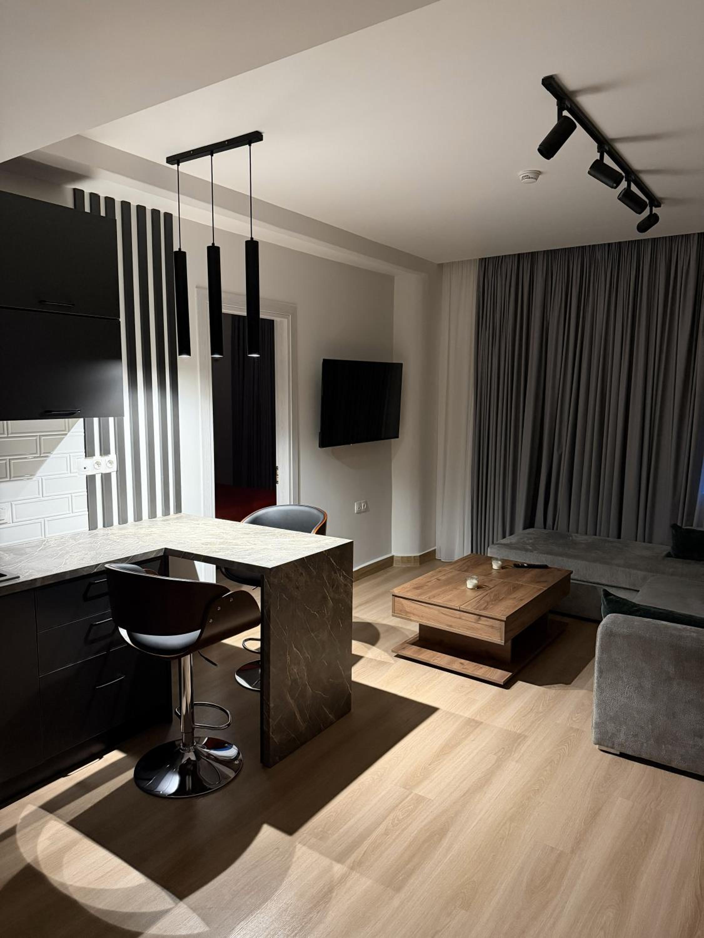 One-Bedroom Superior Apartment