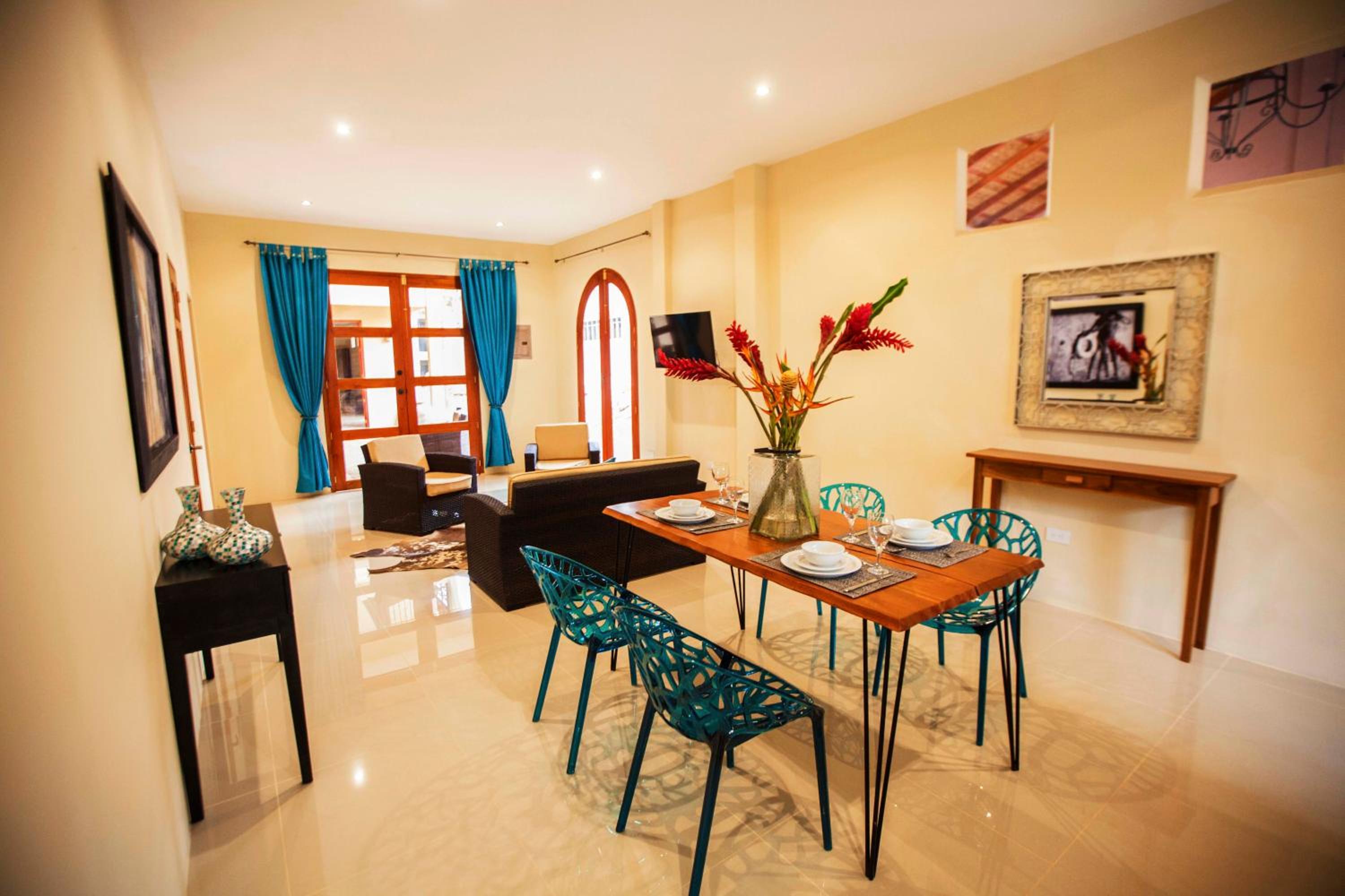 Suite photo 1