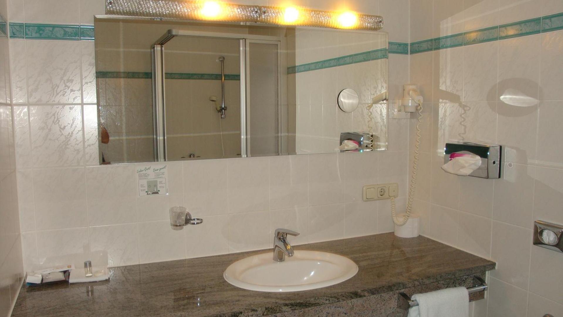 Single Room photo 3