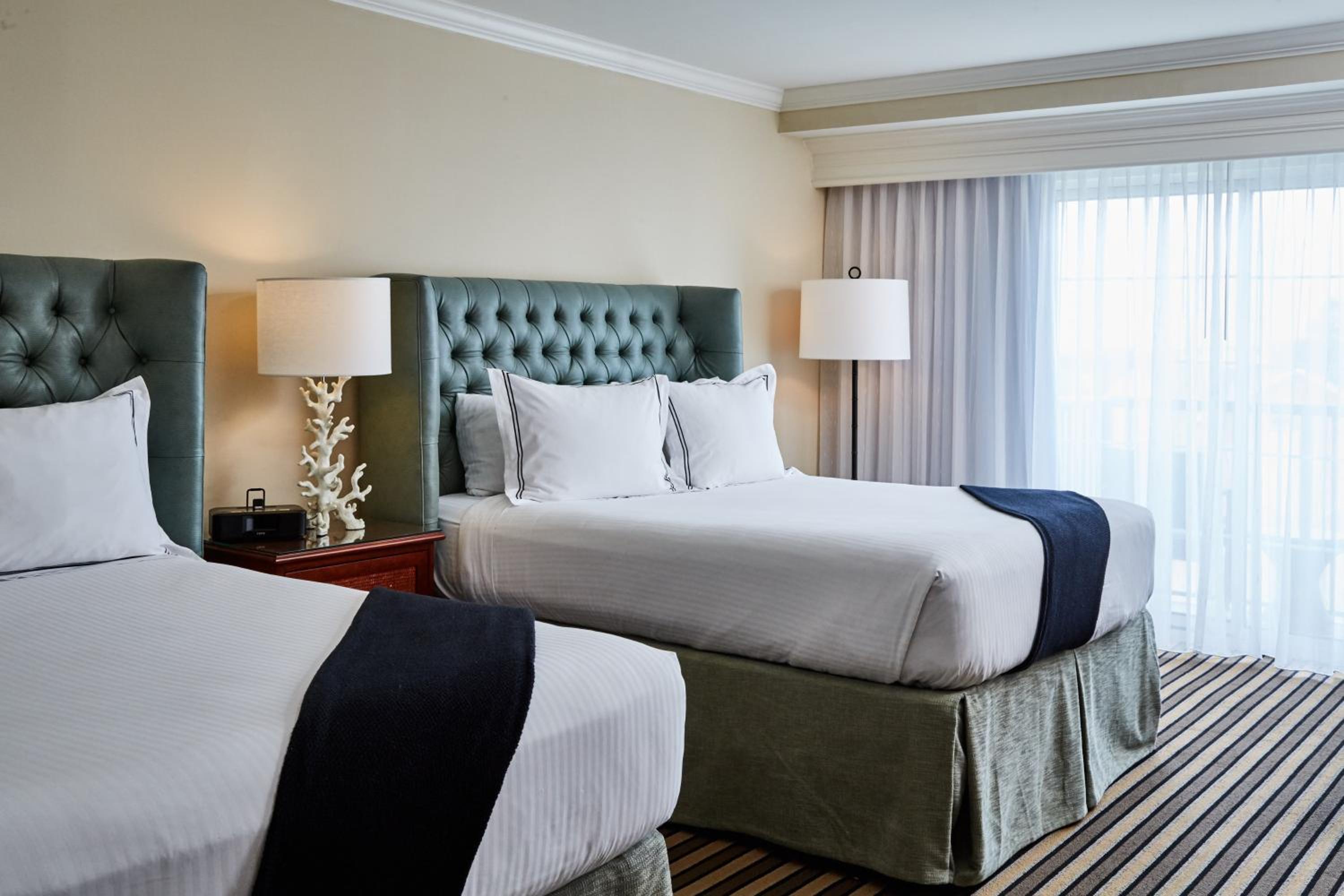 Queen Room with Two Queen Beds and Pool View - Photo 2