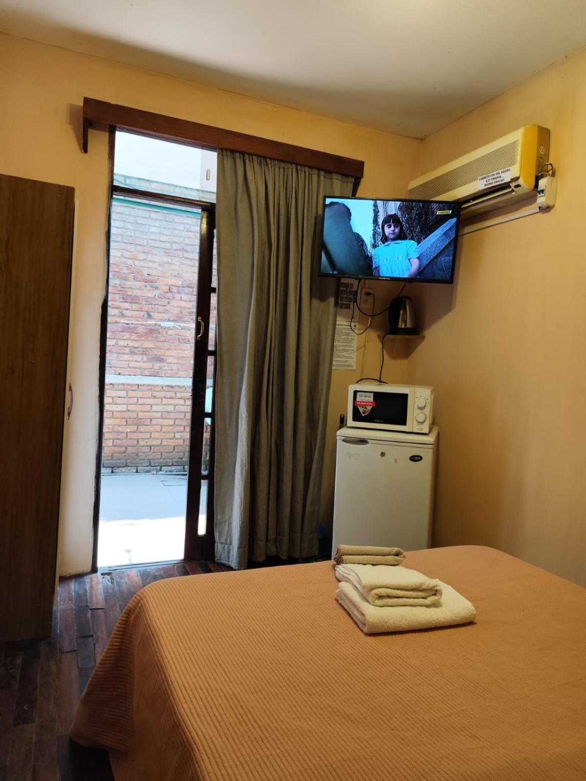 Economy Double Room photo 1