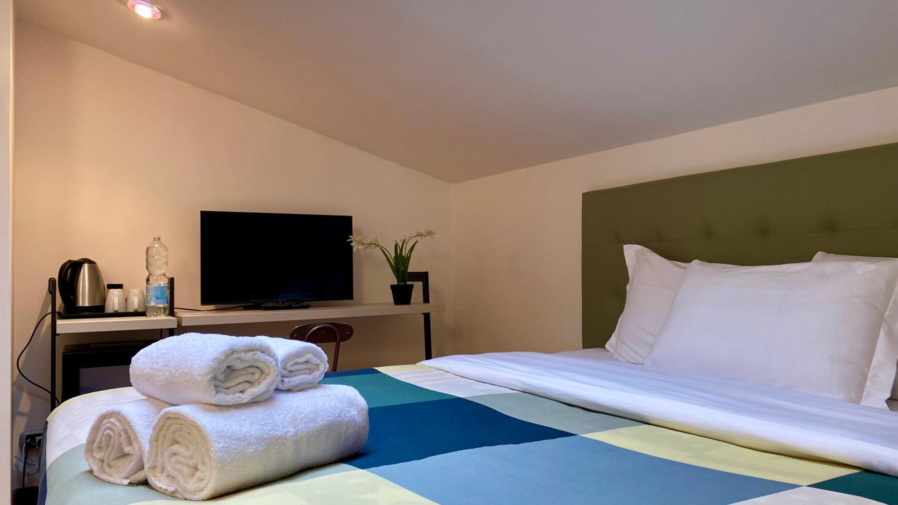Double Room with Private Bathroom
