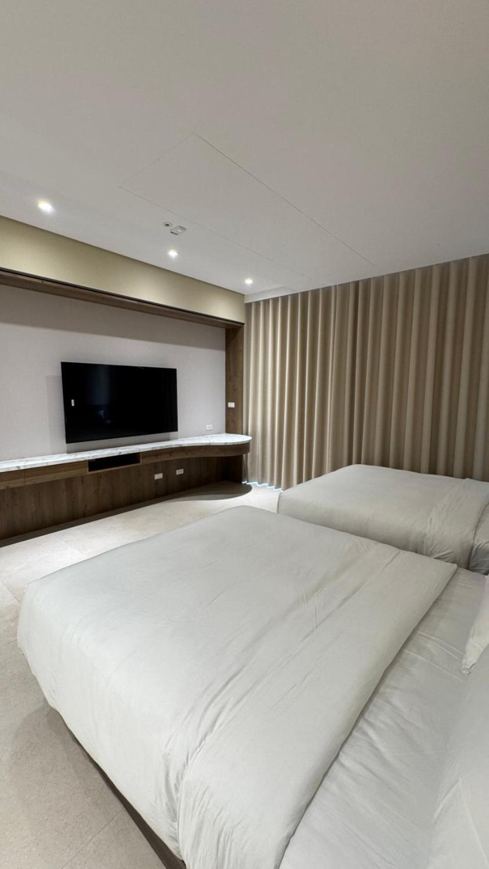 Family Room with Bath photo 1