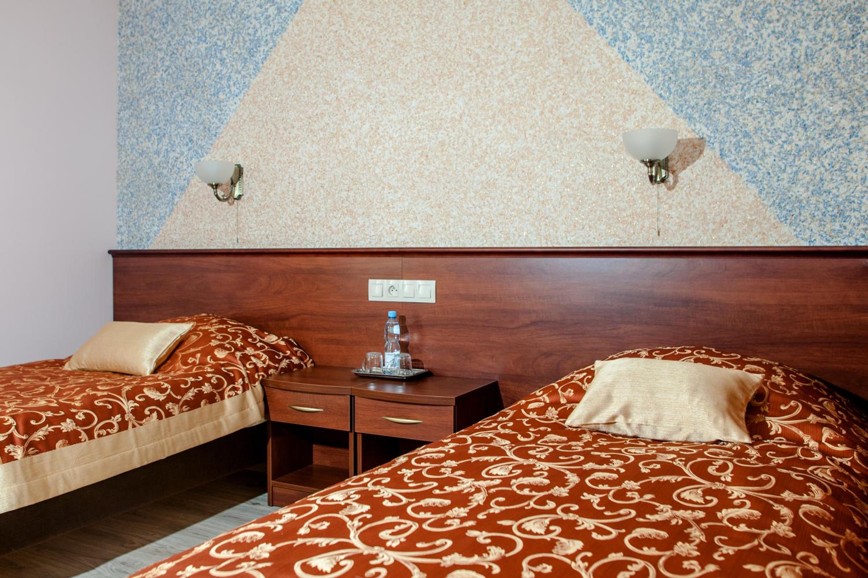 Deluxe Twin Room - Photo 4