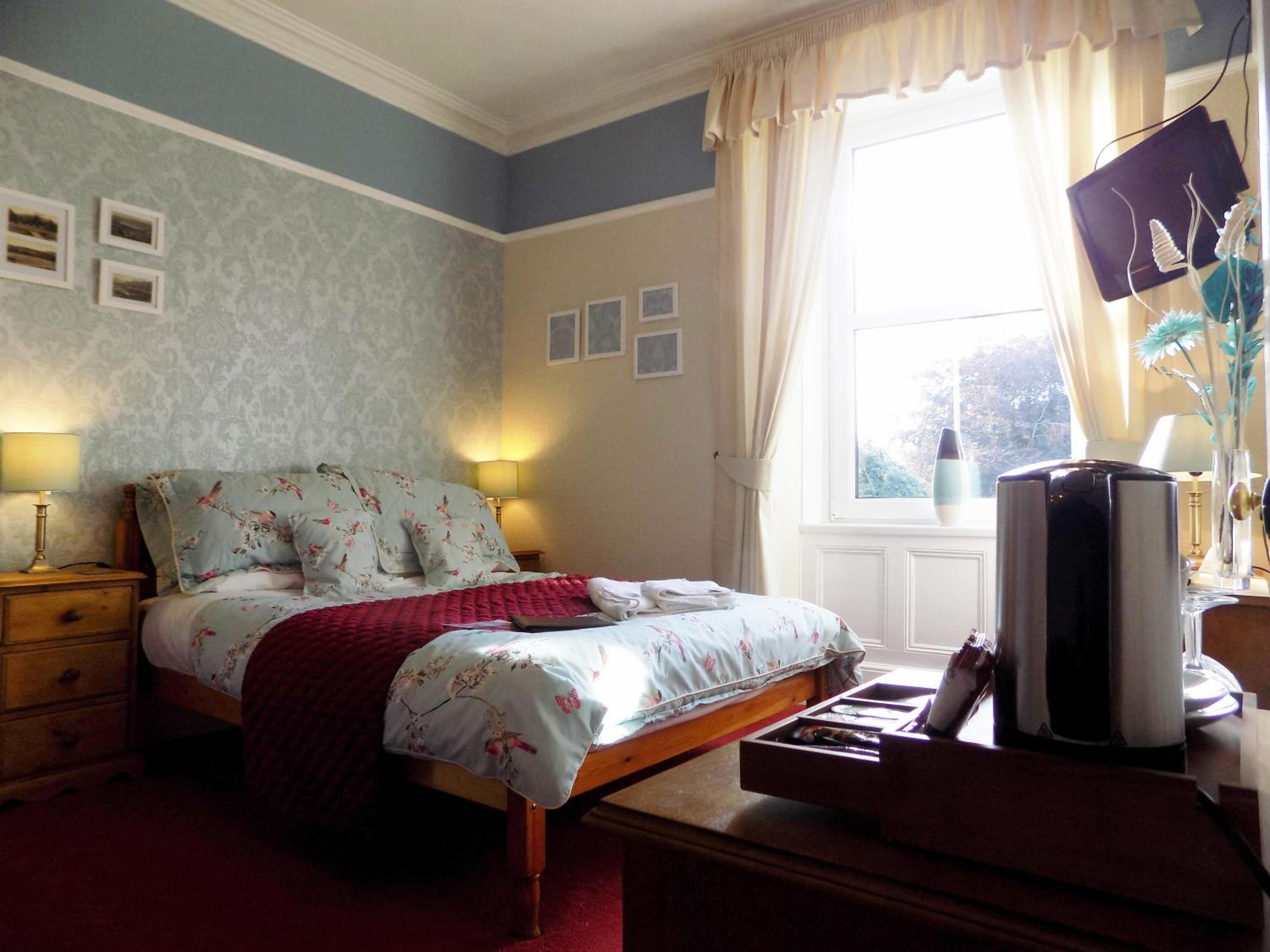 Double or Twin Room photo 3