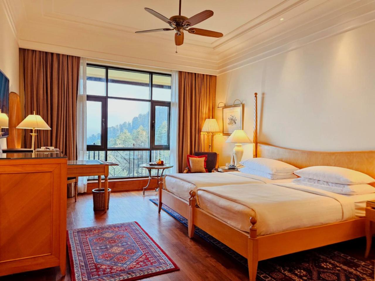 Deluxe Room with Garden View (Twin)