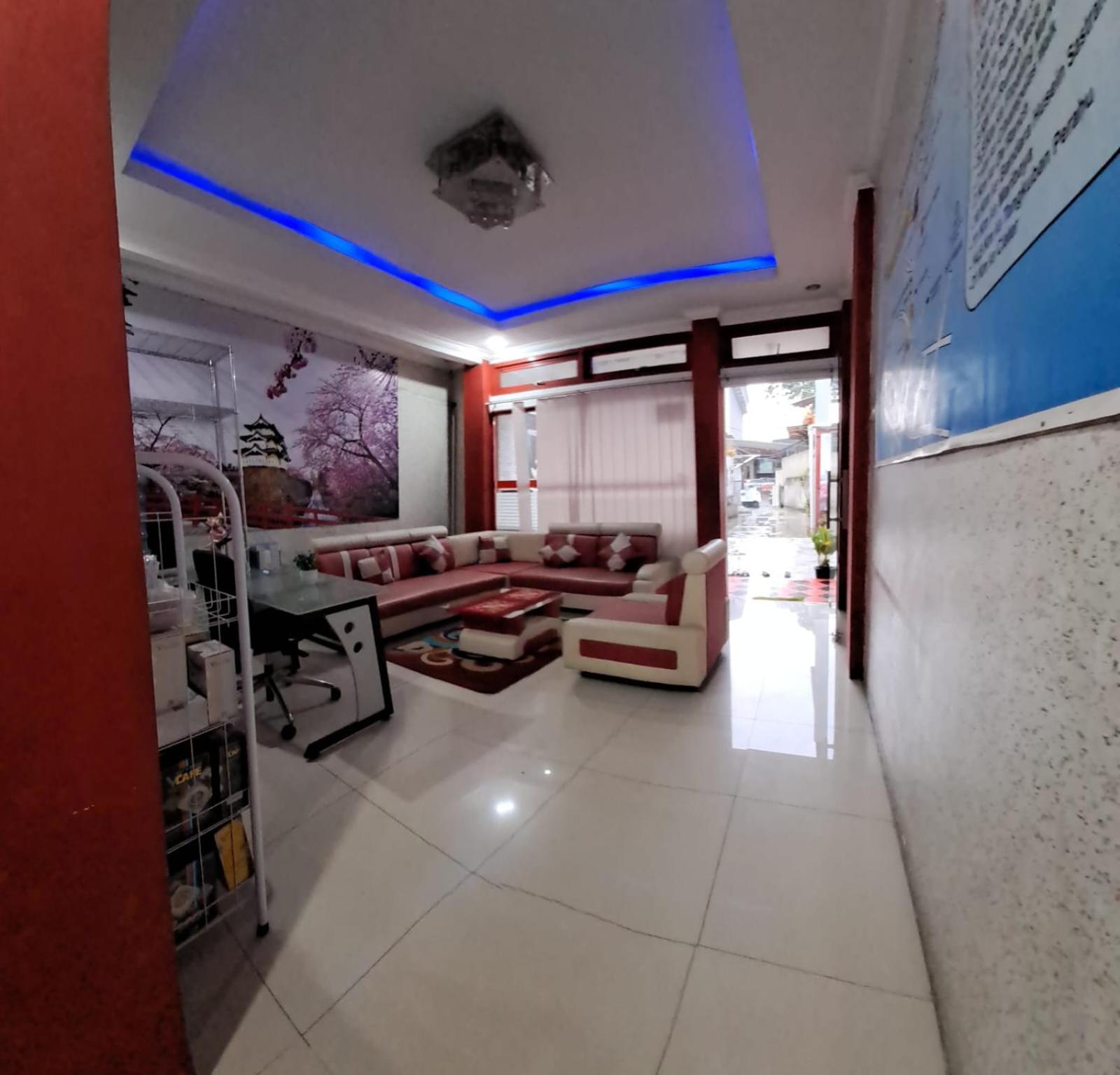 Deluxe Room - Photo 5