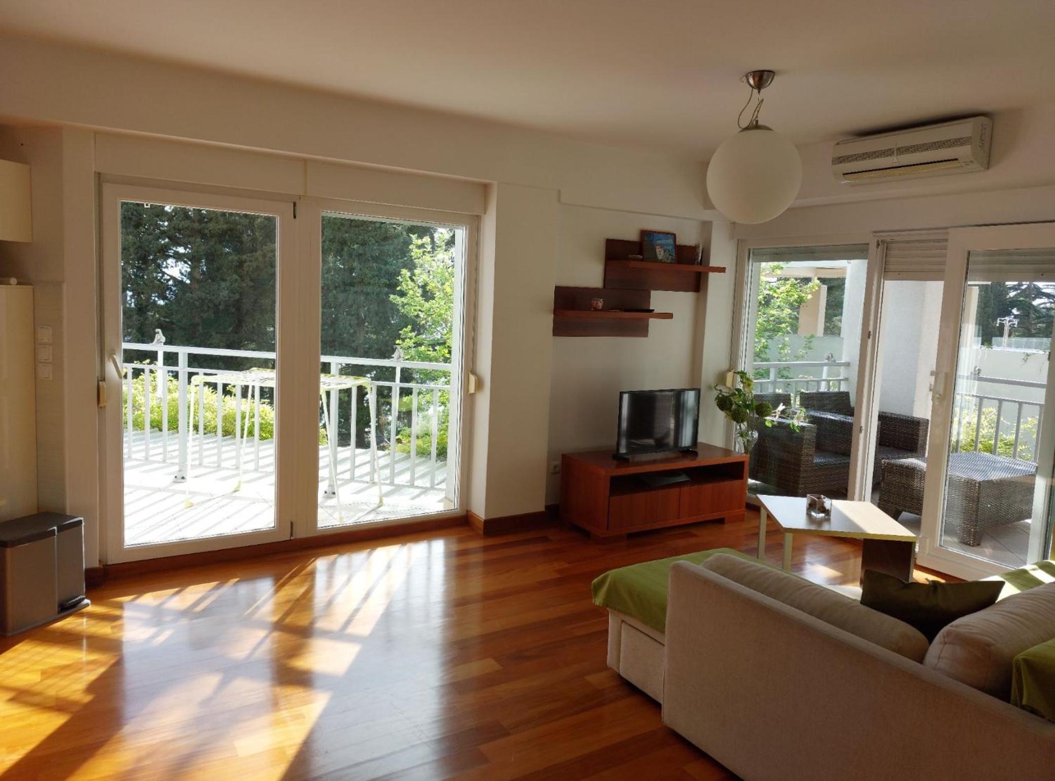 One Bedroom Apartment