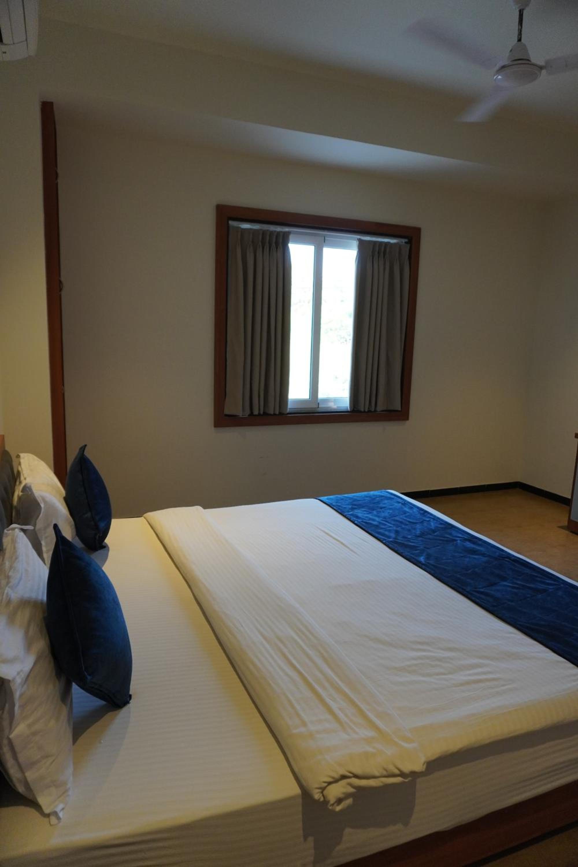 Standard Double Room photo 3