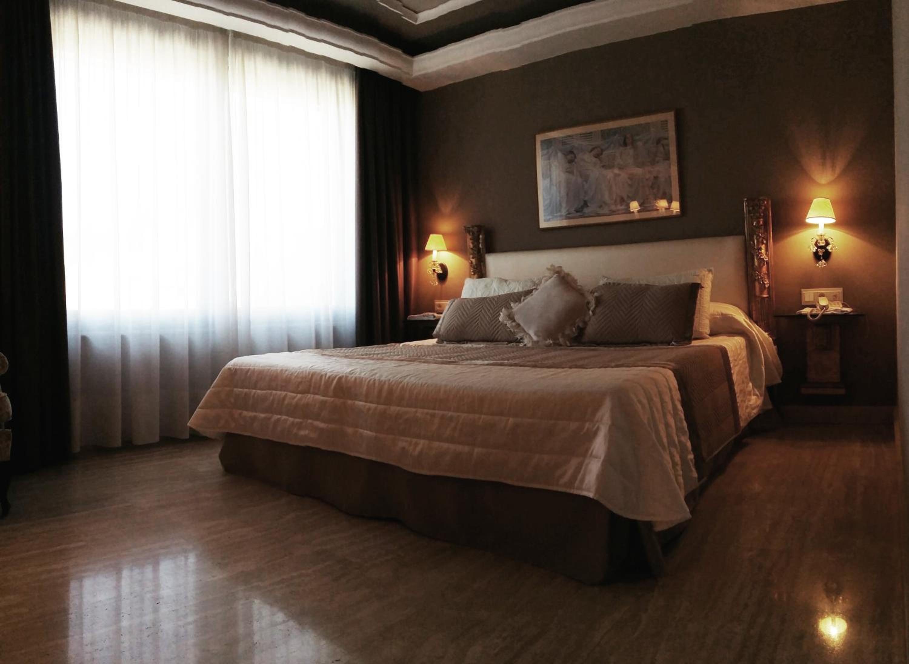 Suite - Photo 7