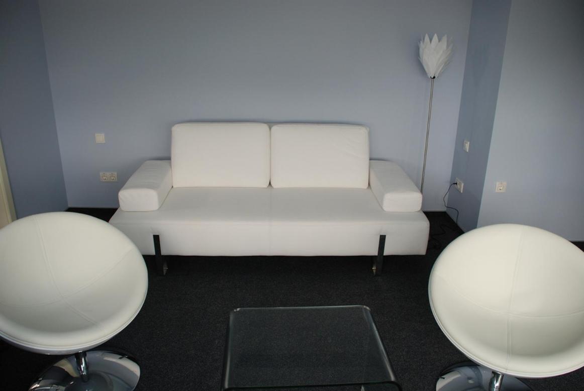 Suite - Photo 5