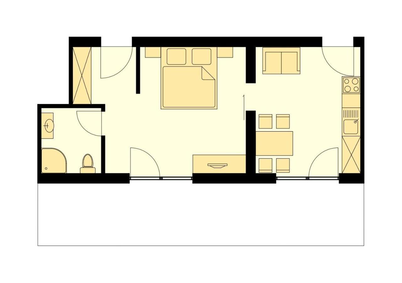 One-Bedroom Apartment with Terrace photo 1