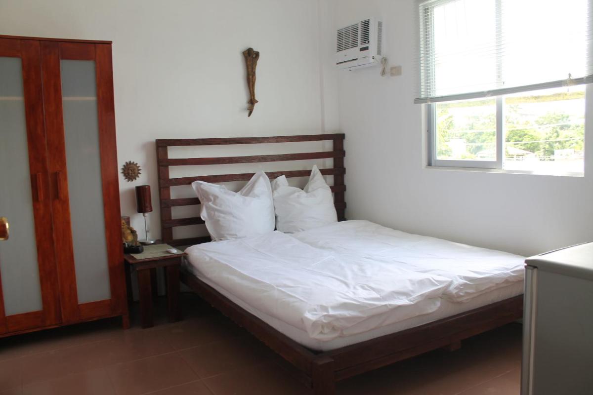 Double Room (Room 2) - Photo 6