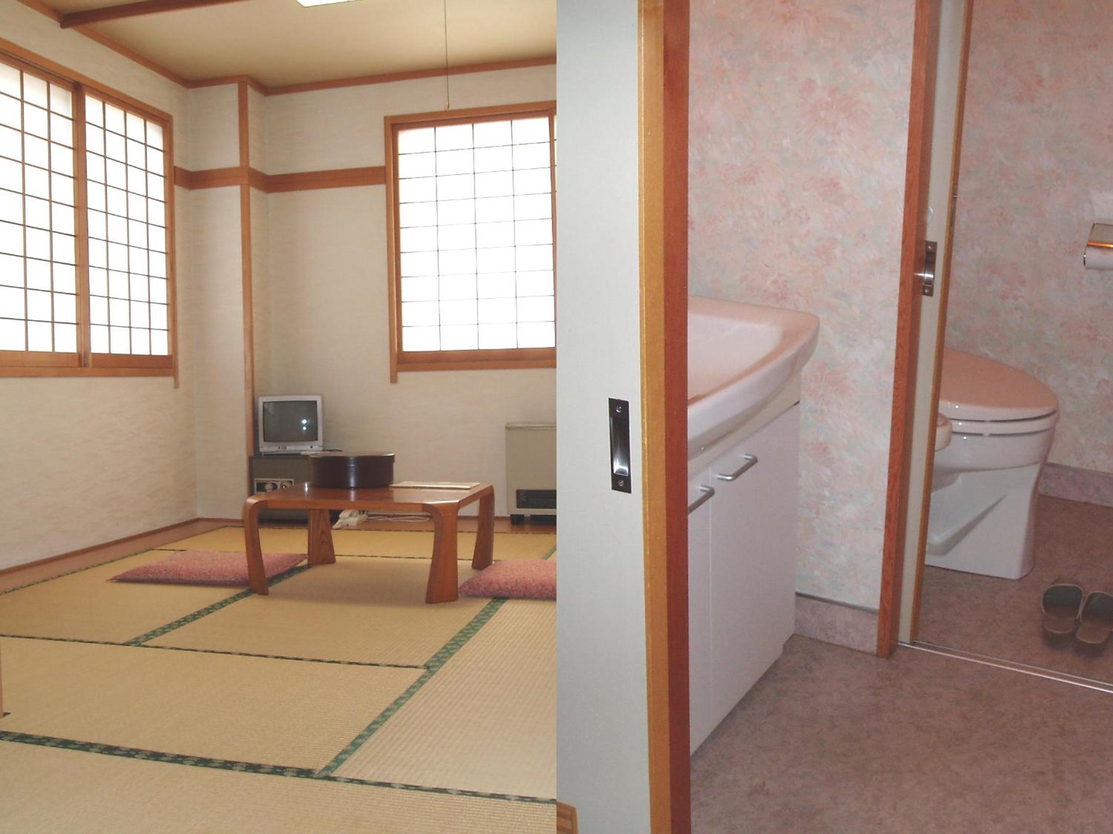 Japanese-Style Twin Room with Shared Bathroom