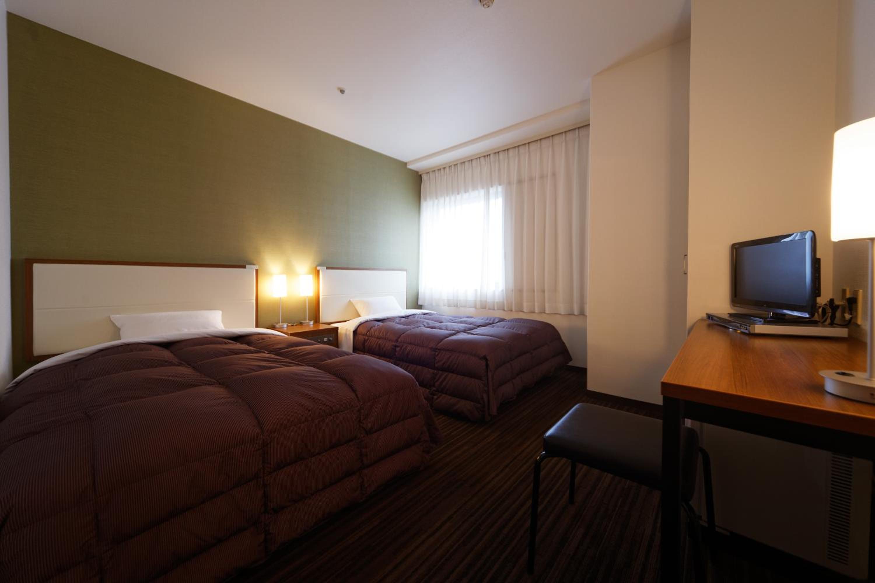 Standard Twin Room - Non-Smoking - Photo 11