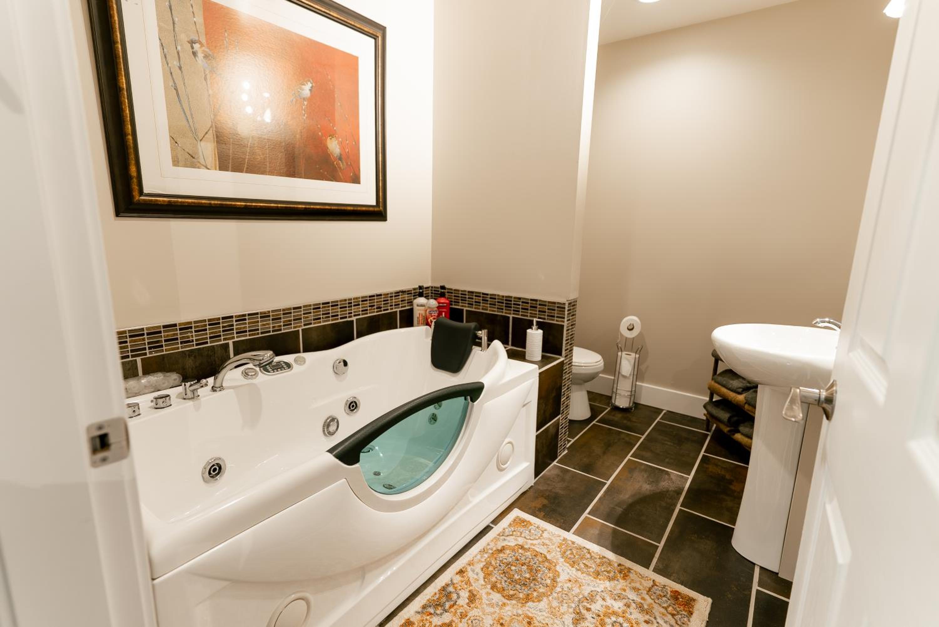 Deluxe Family Suite photo 2