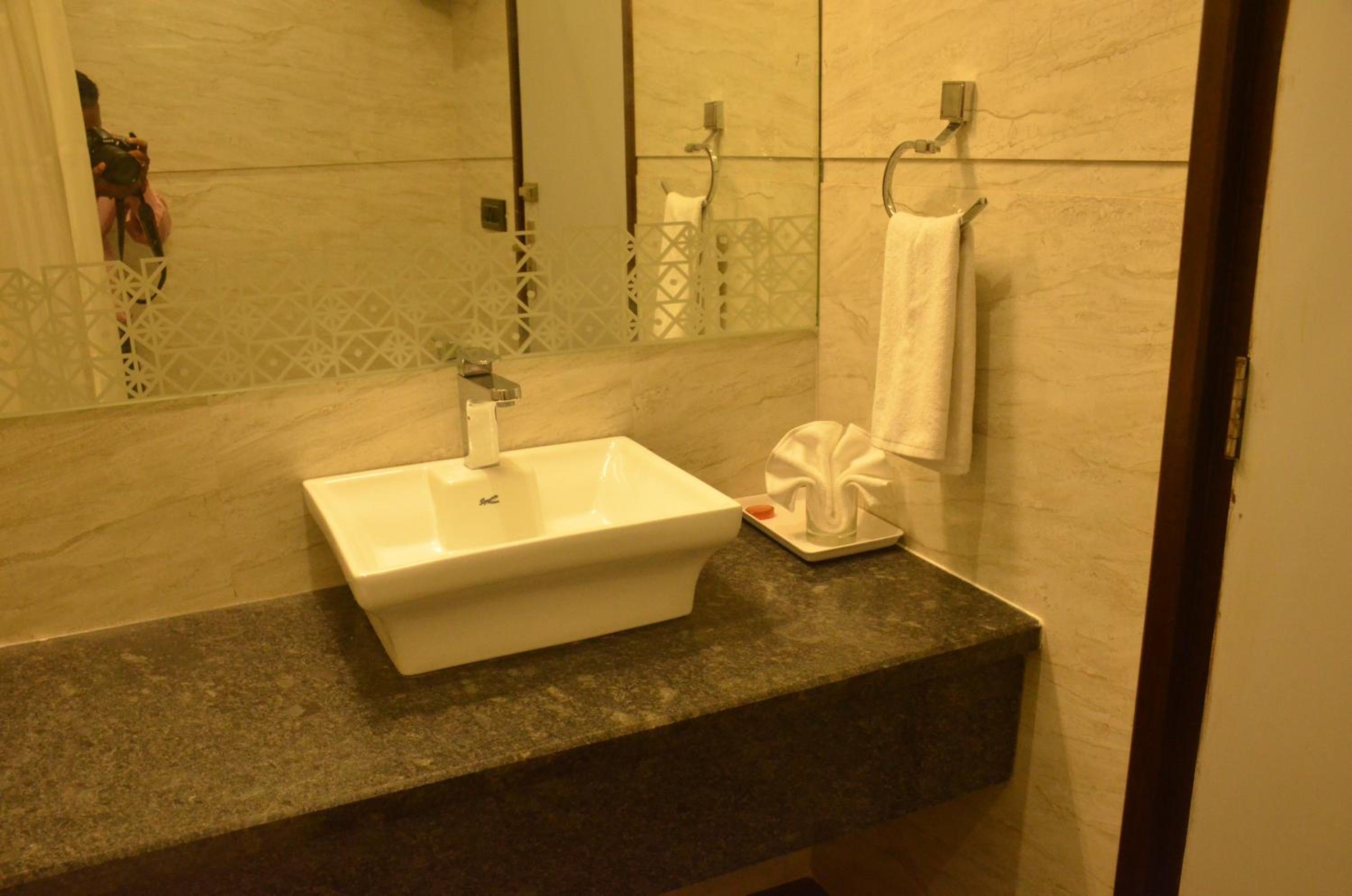 King Room - Photo 8