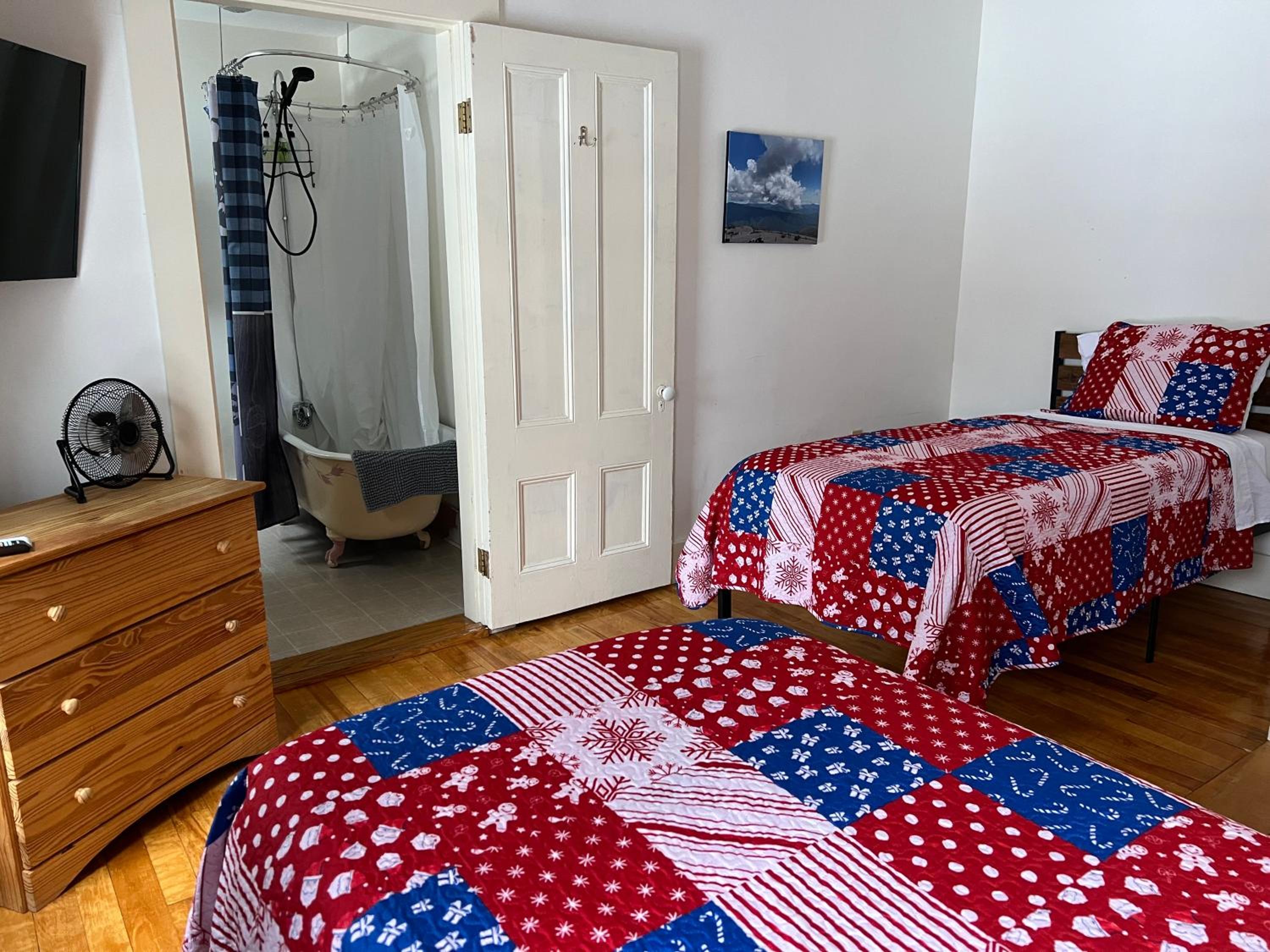 Double or Twin Room with Bathroom photo 1