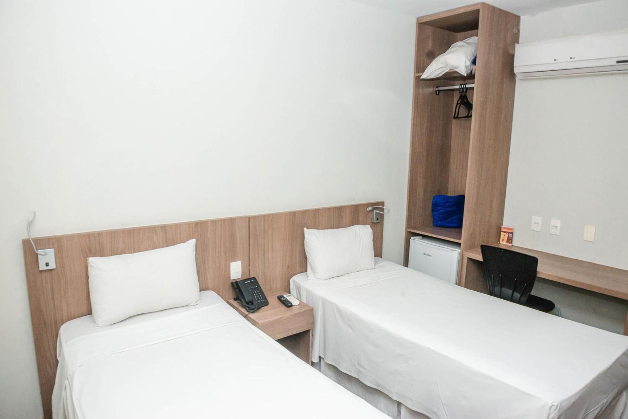 Double Room - Disability Access photo 2