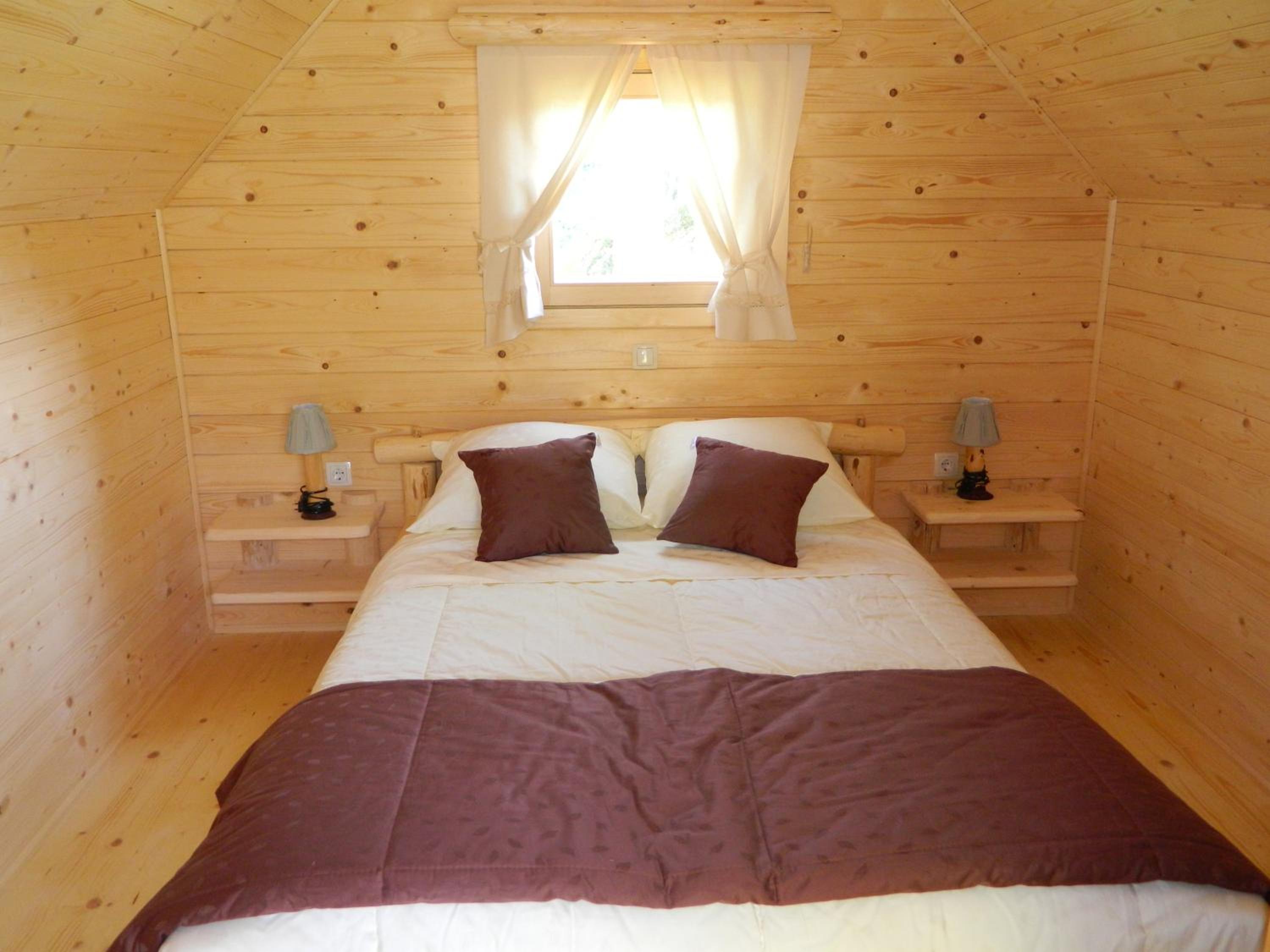 Double Room with Private External Bathroom - Photo 5