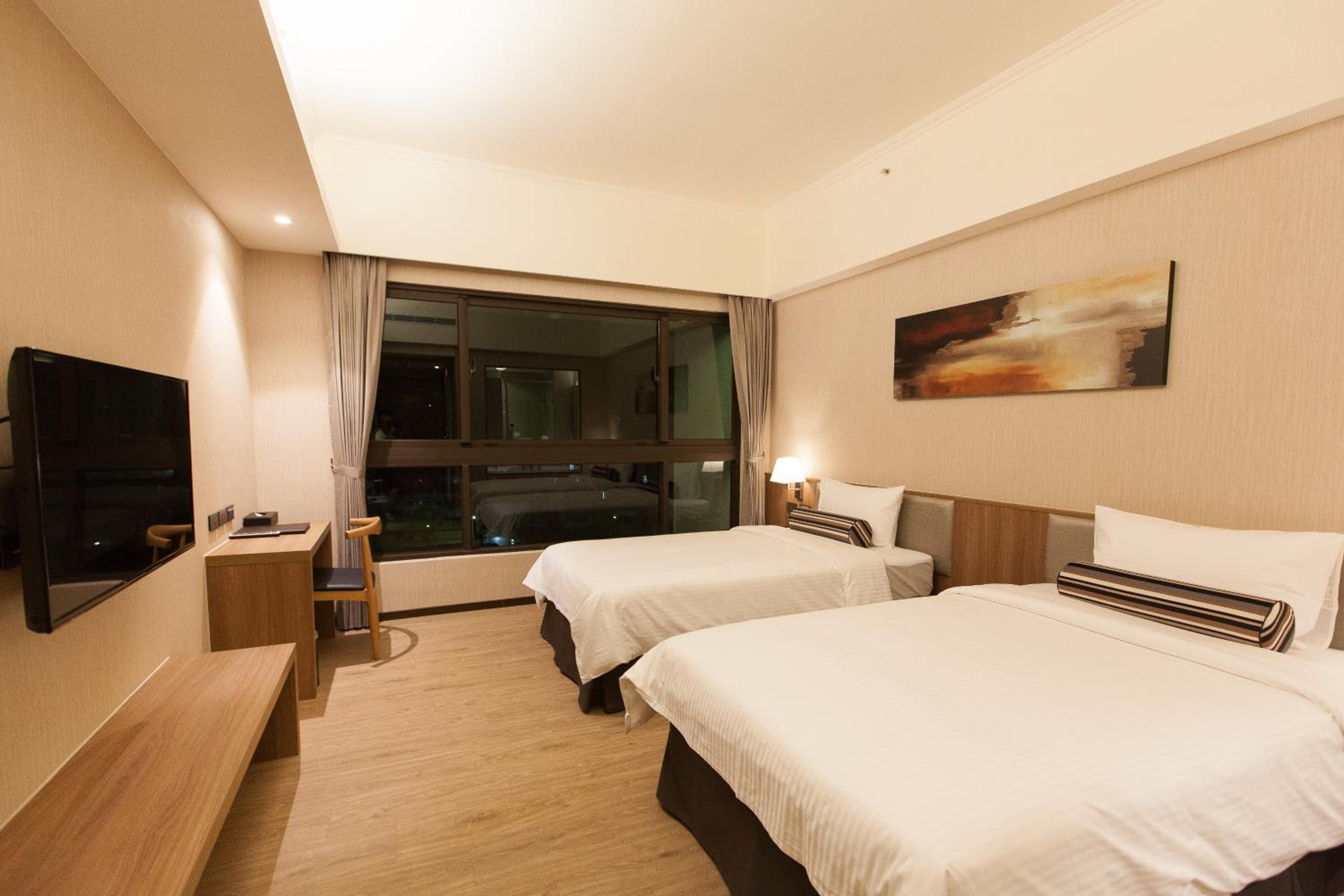 Standard Twin Room photo 3