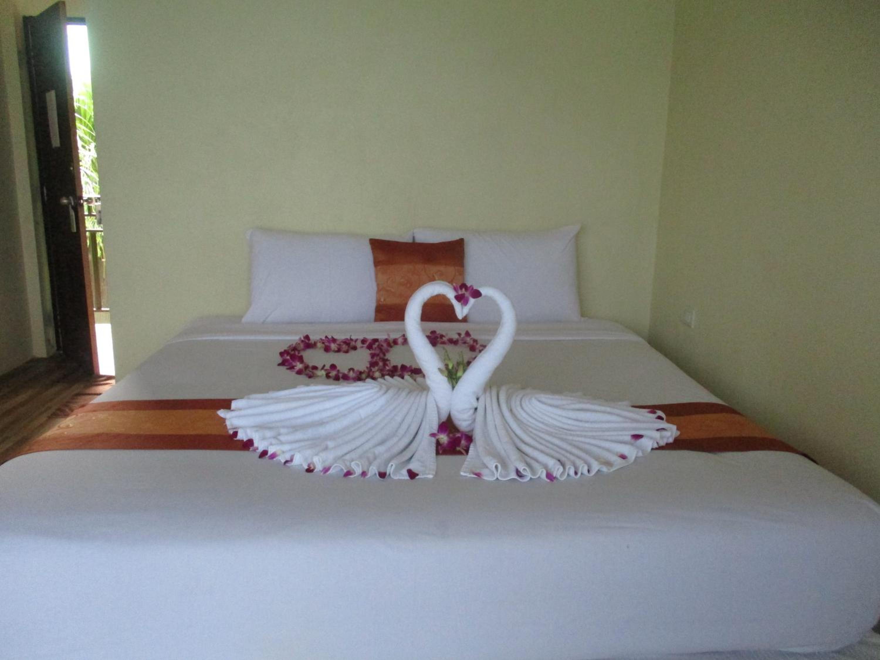 Standard Double Room with Sea View - Photo 11