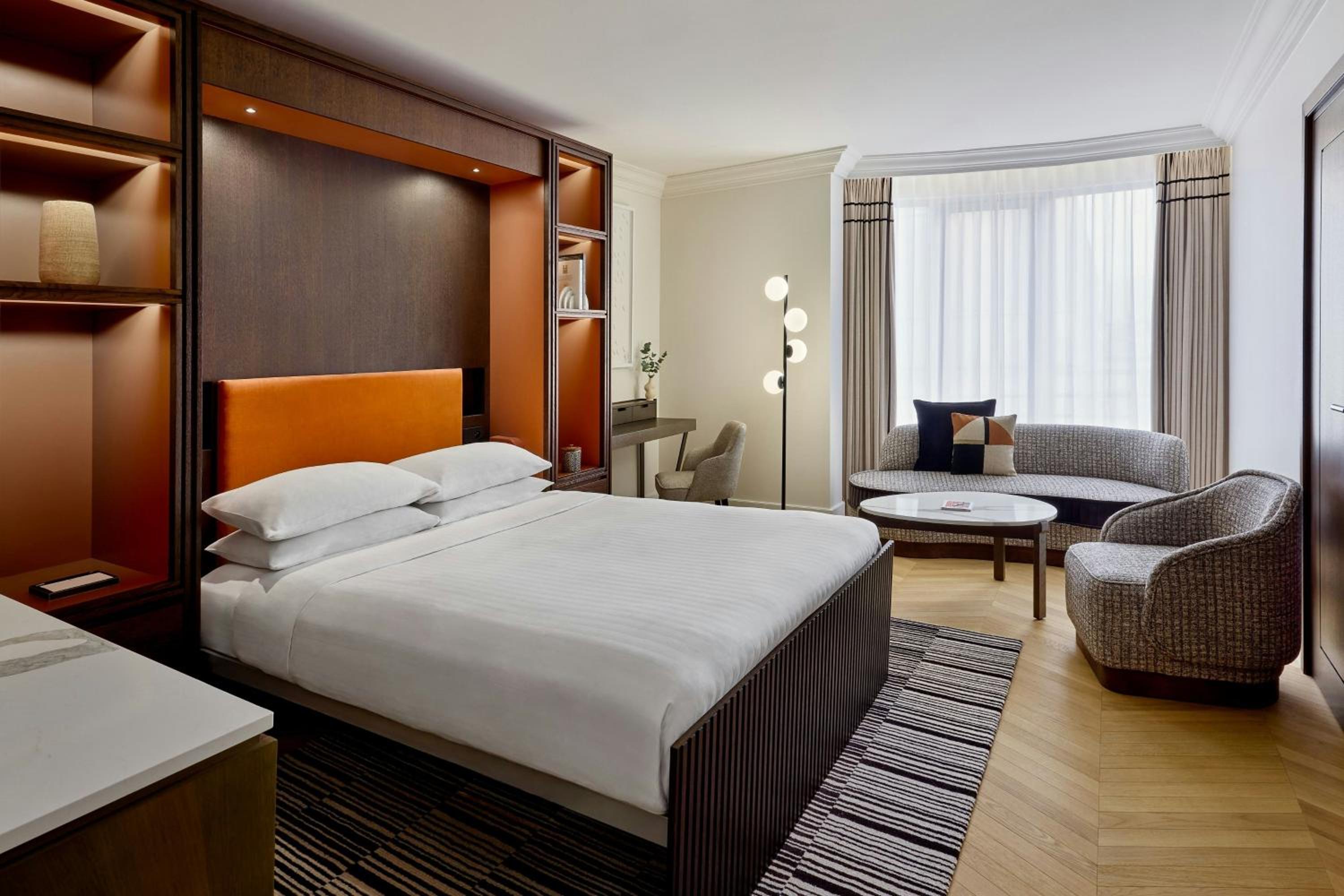 Superior Queen Room