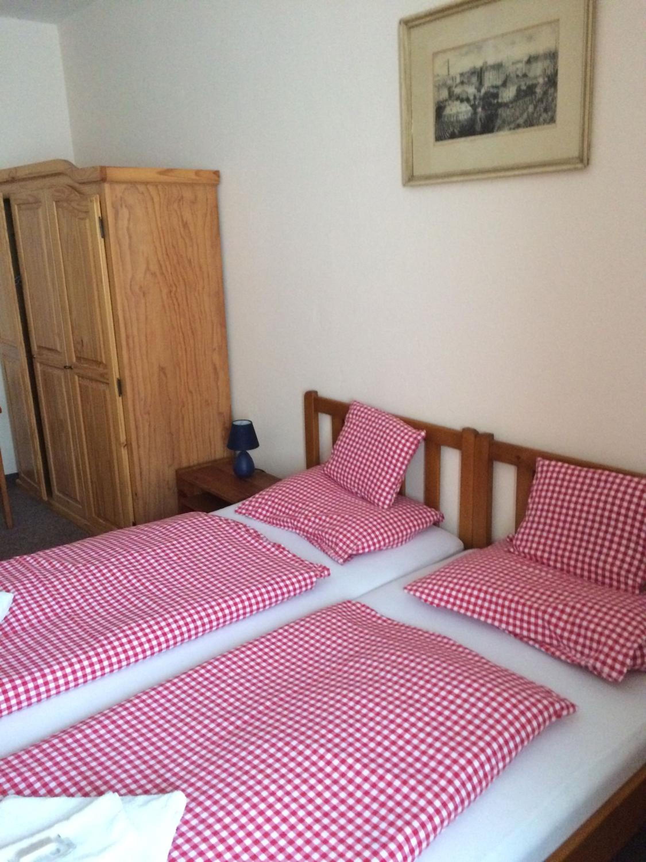 Standard Double Room - Photo 5