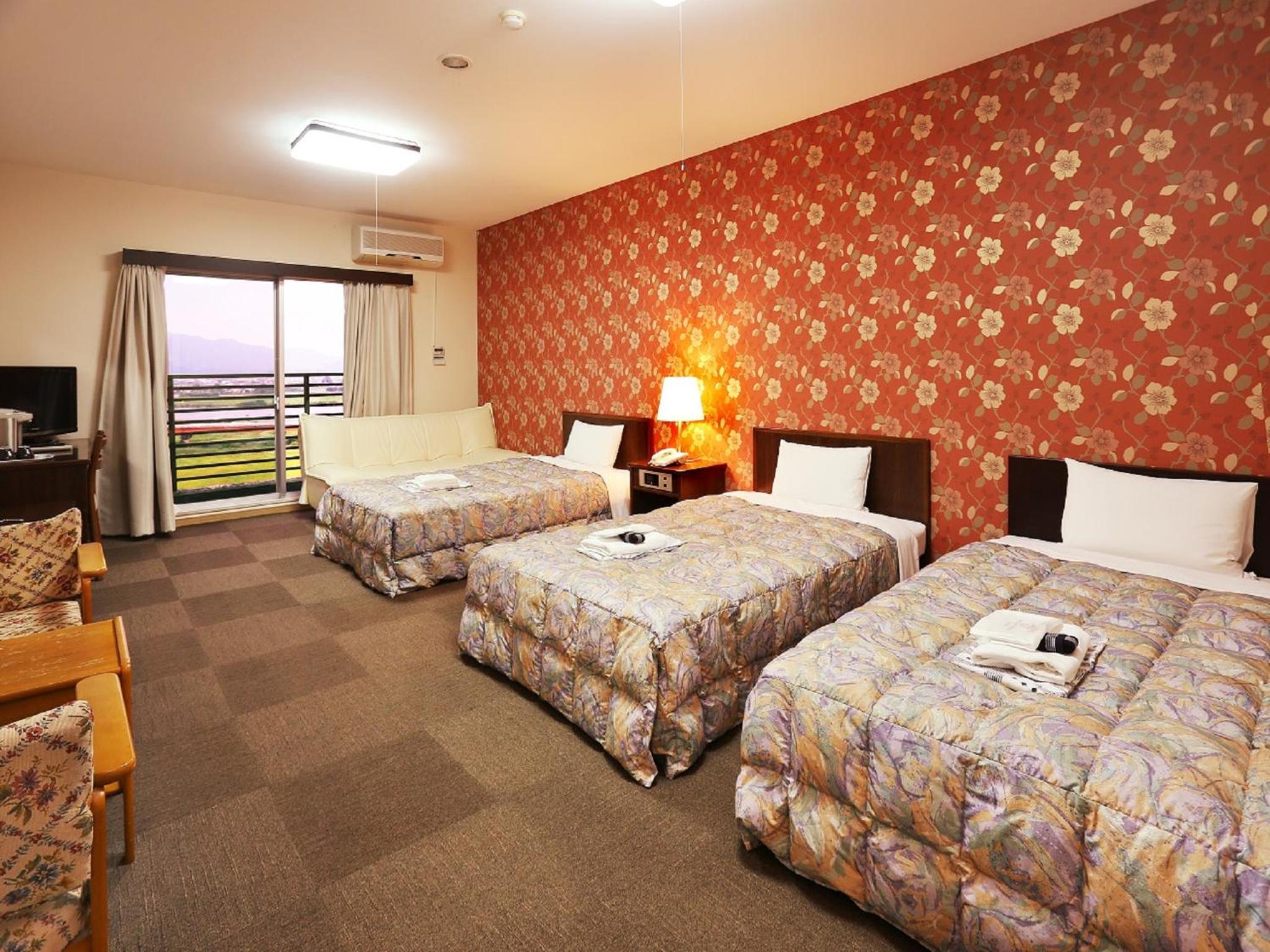 Standard Room - Smoking