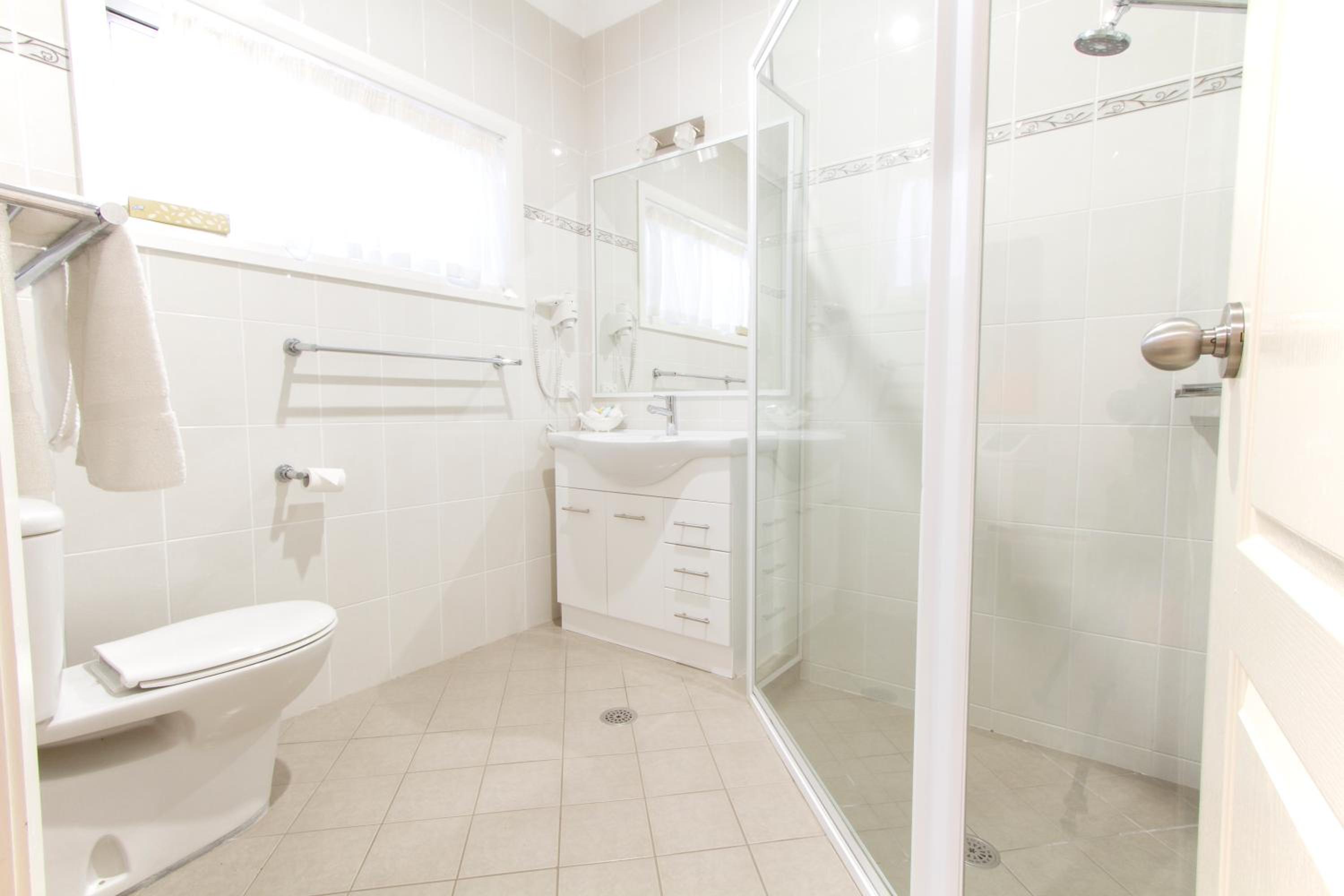 Executive Queen Room - Non-Smoking - Photo 2