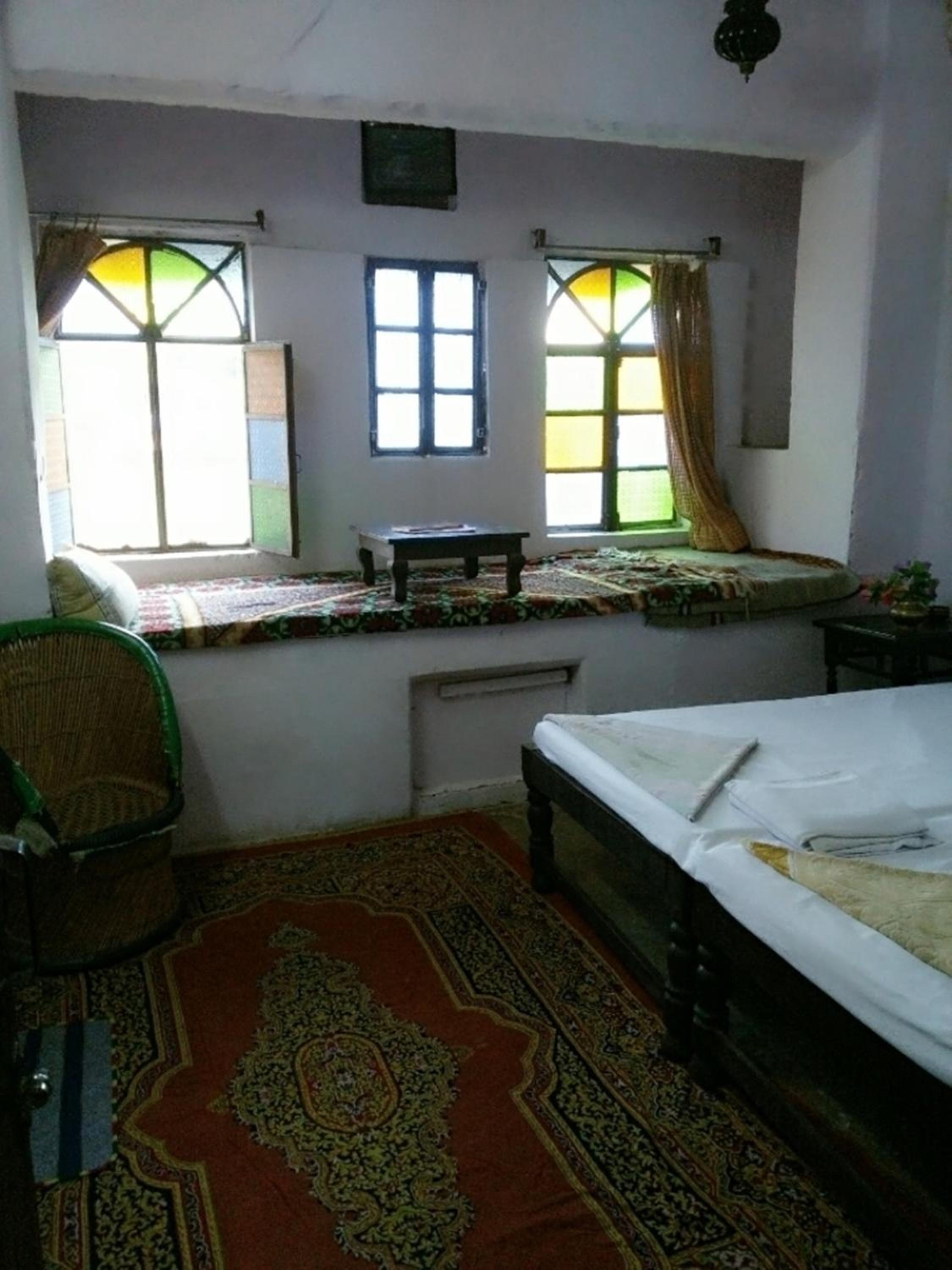 Double Room with Lake View - Photo 2