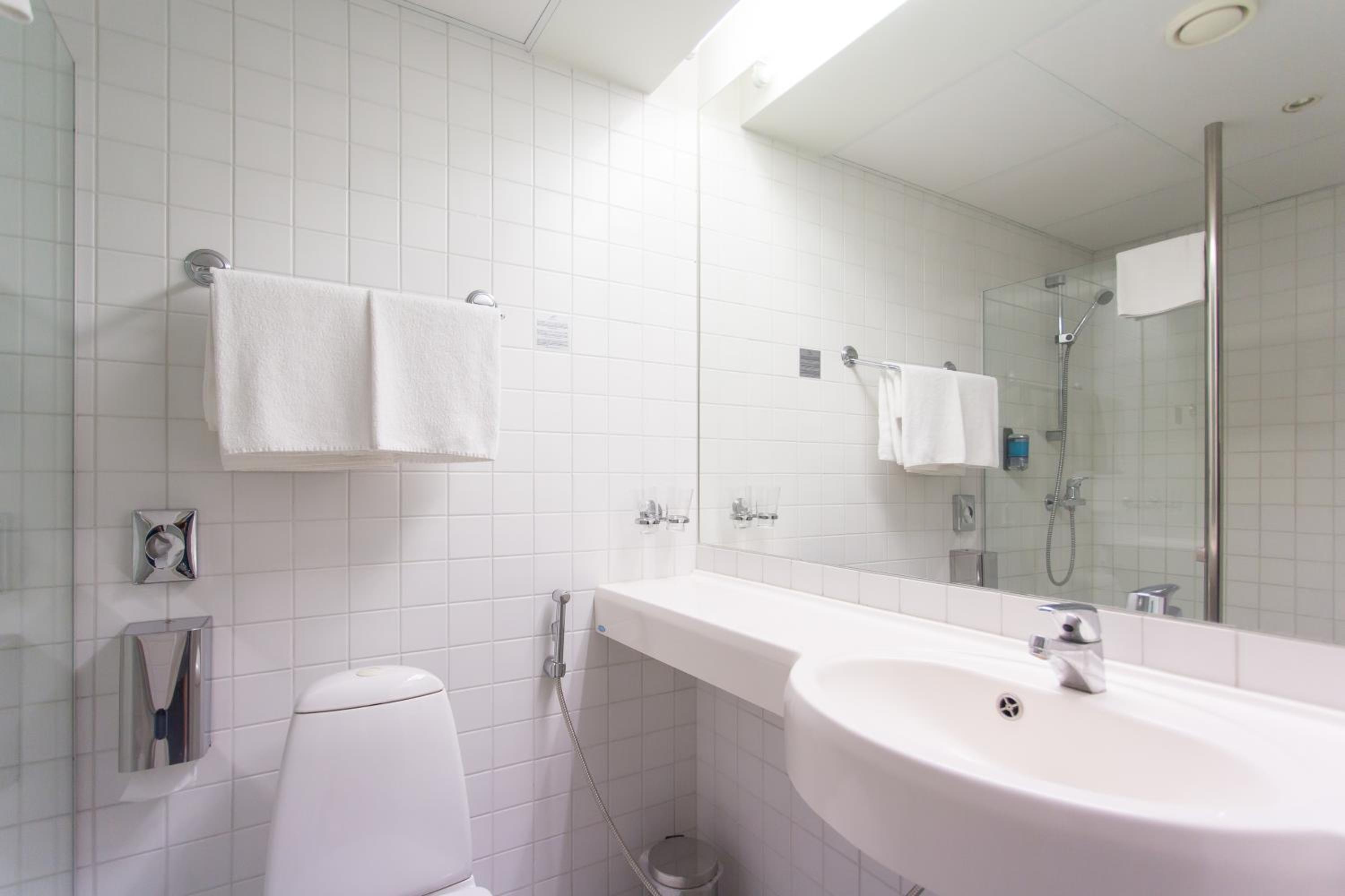 Standard Twin Room with Spa Access  - Photo 5