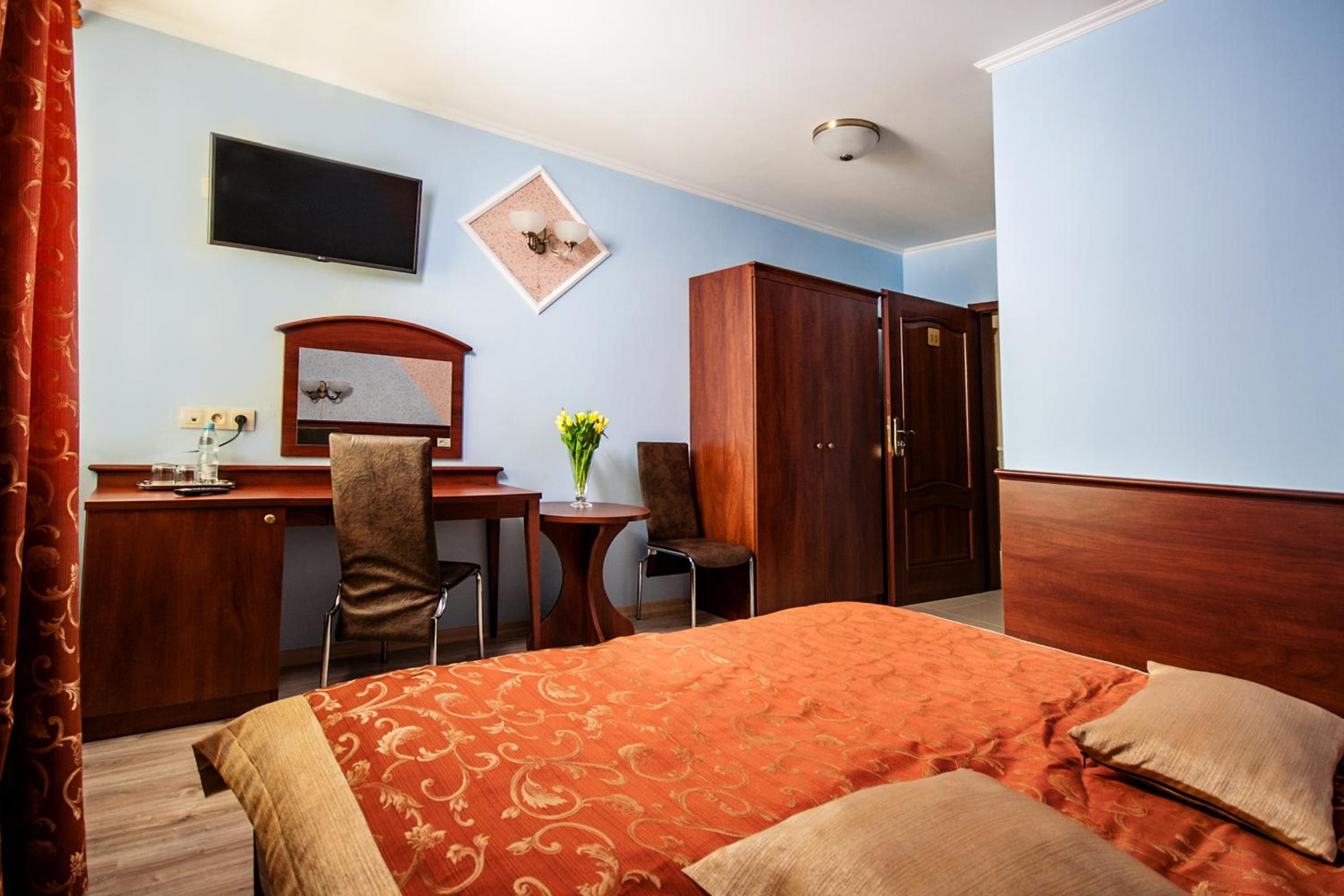 Double Room - Photo 3