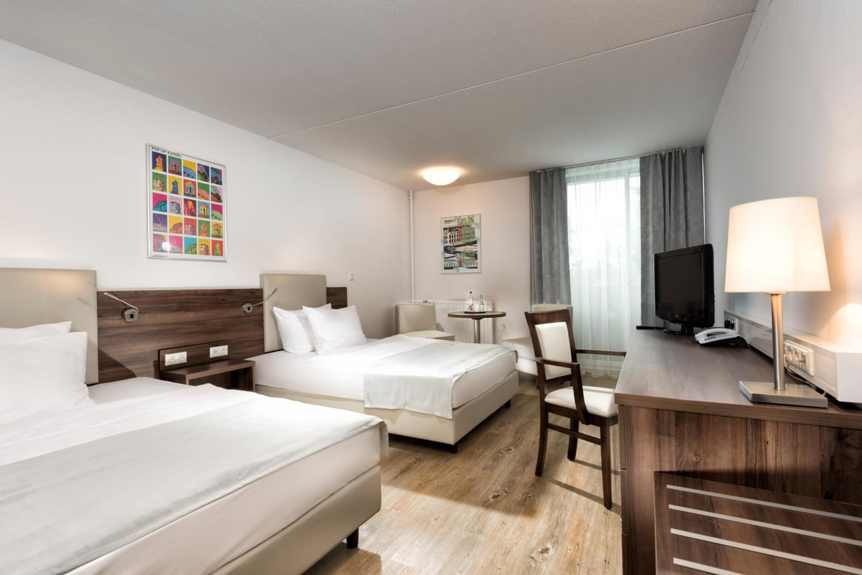 Business Double Room - Photo 1
