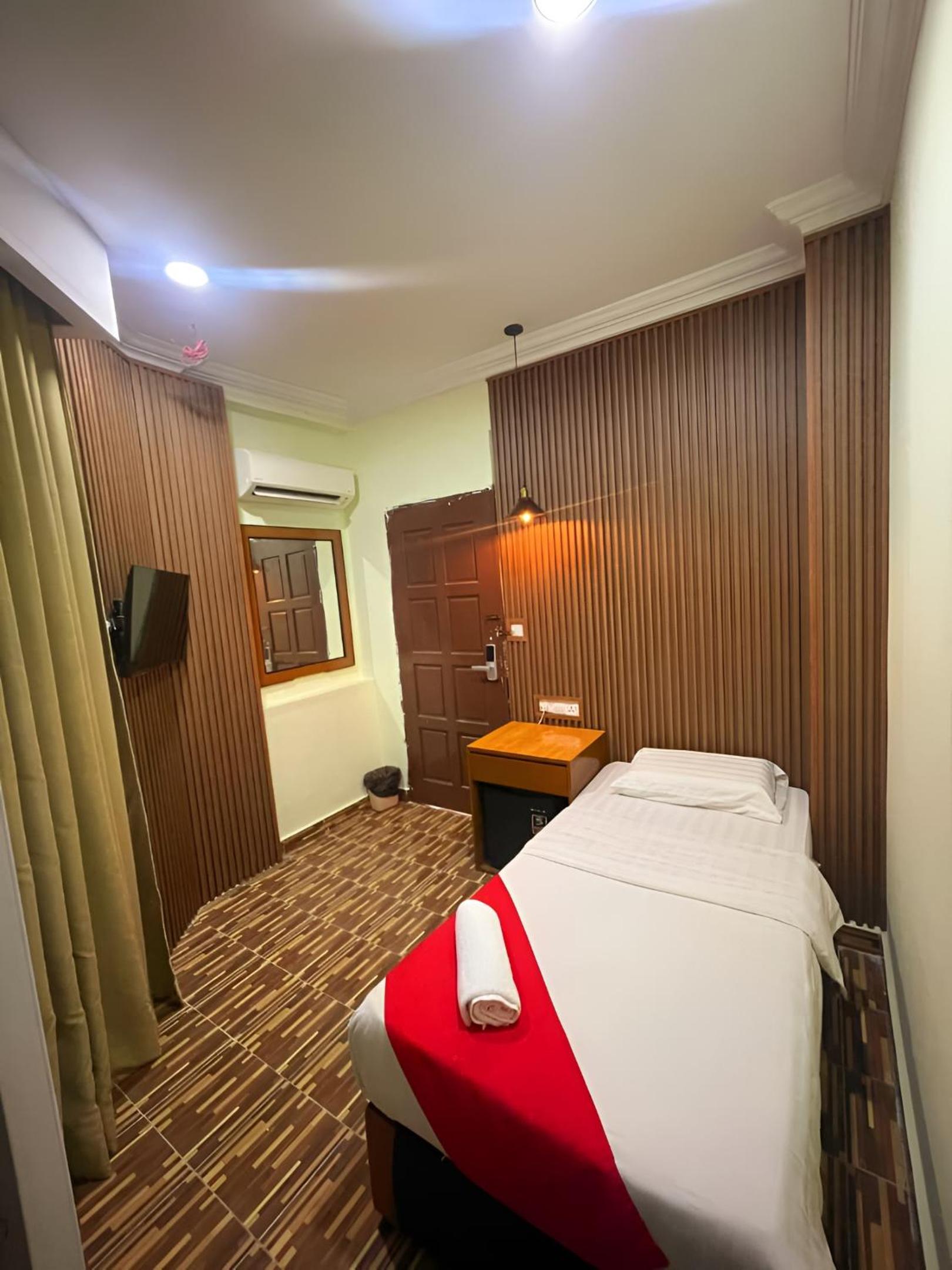 Deluxe Single Room photo 1