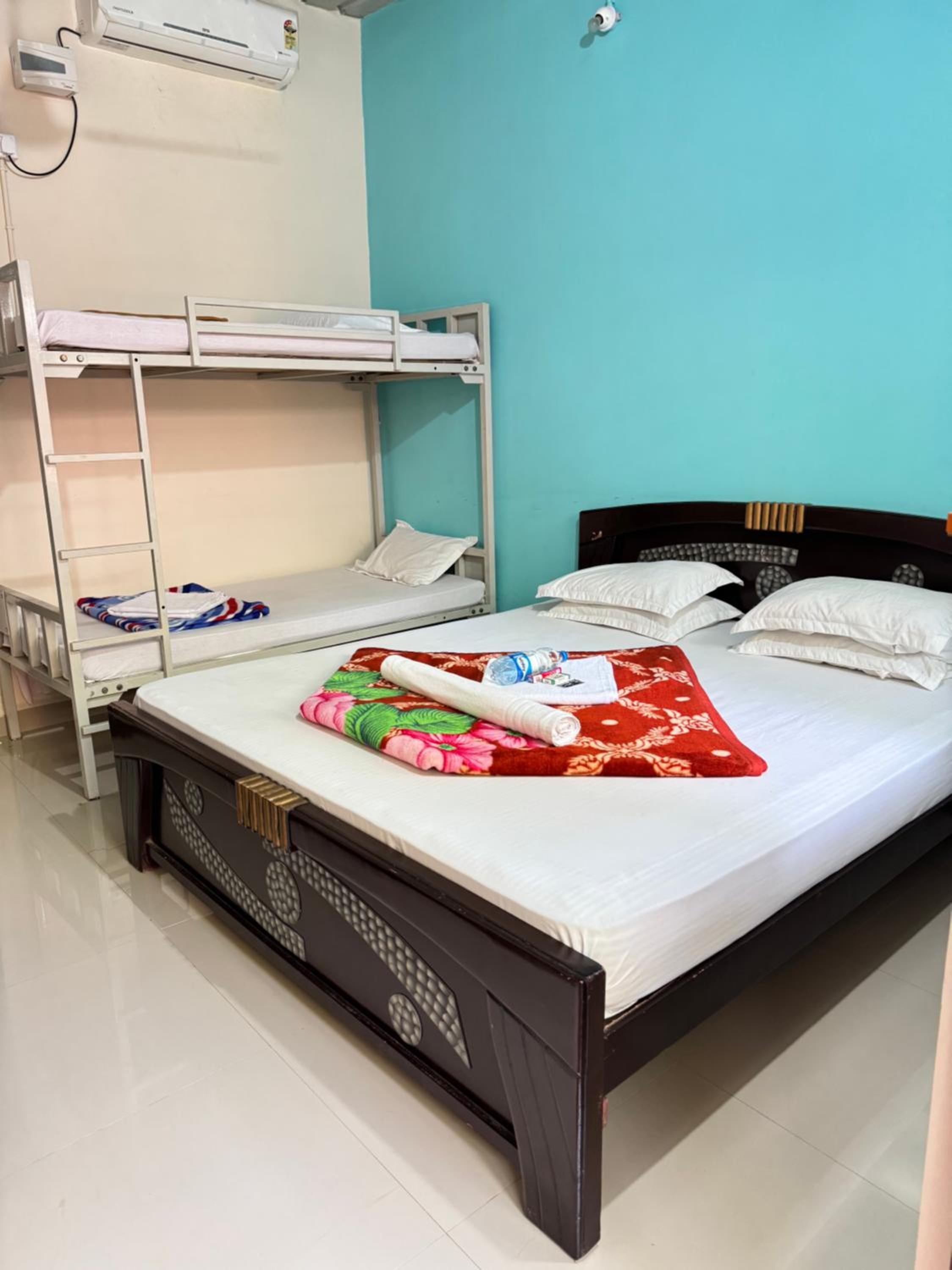 Deluxe Quadruple Room photo 3