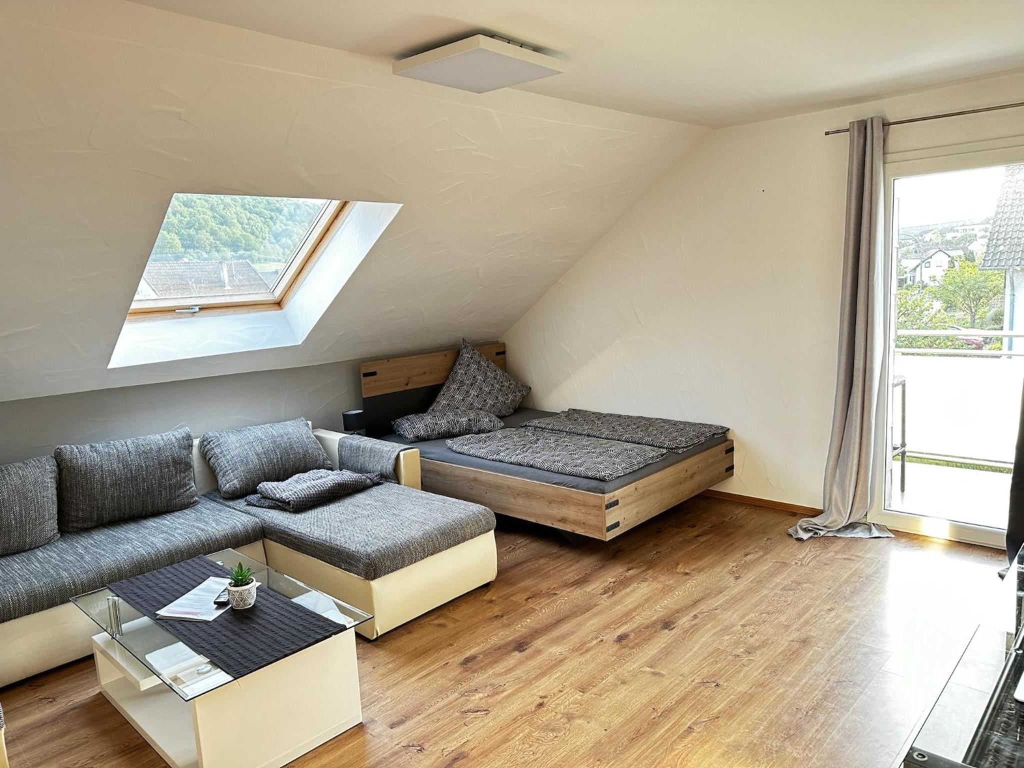 One-Bedroom Apartment with Terrace photo 1