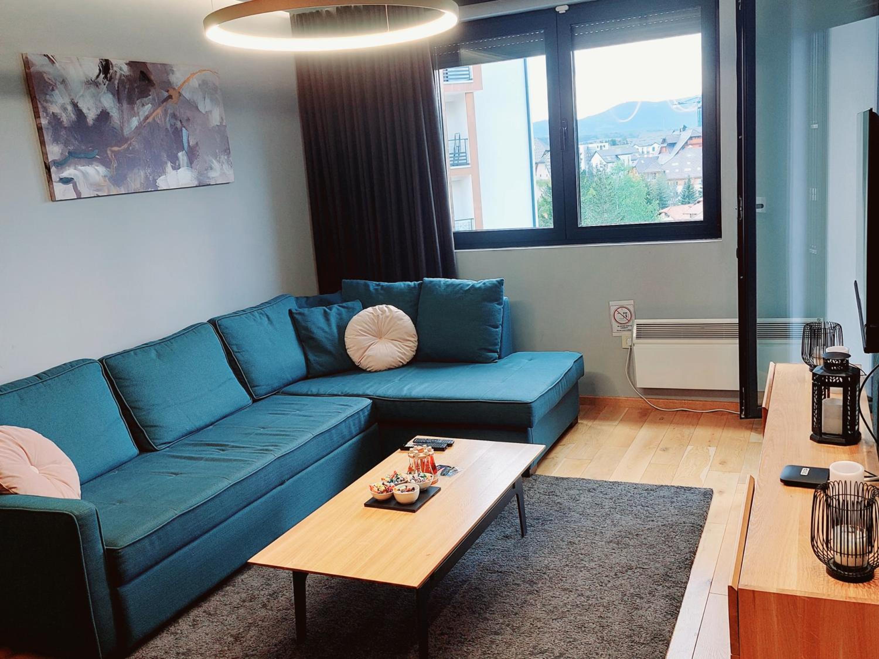 One-Bedroom Apartment with Terrace