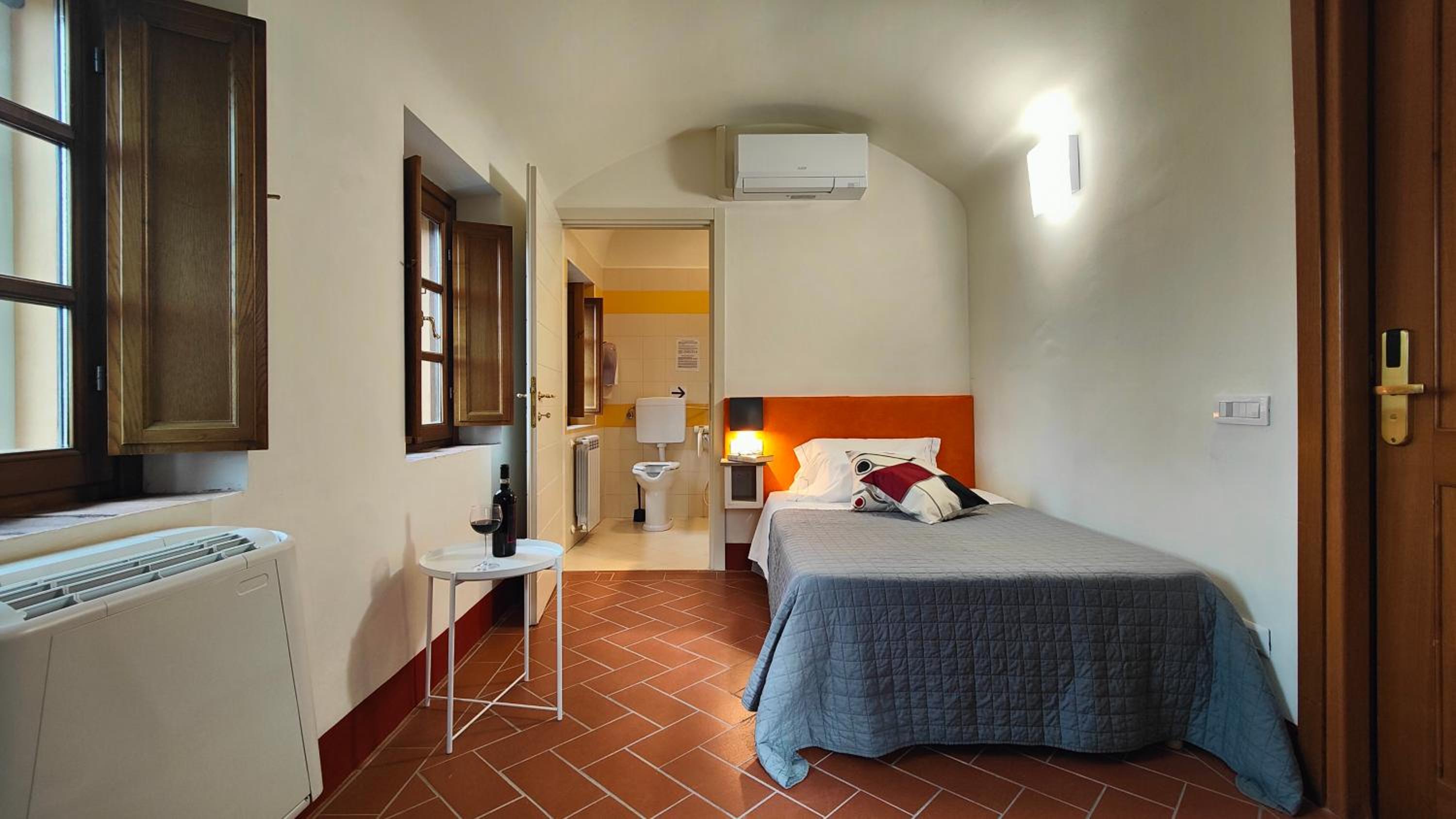 Single Room - Disability Access
