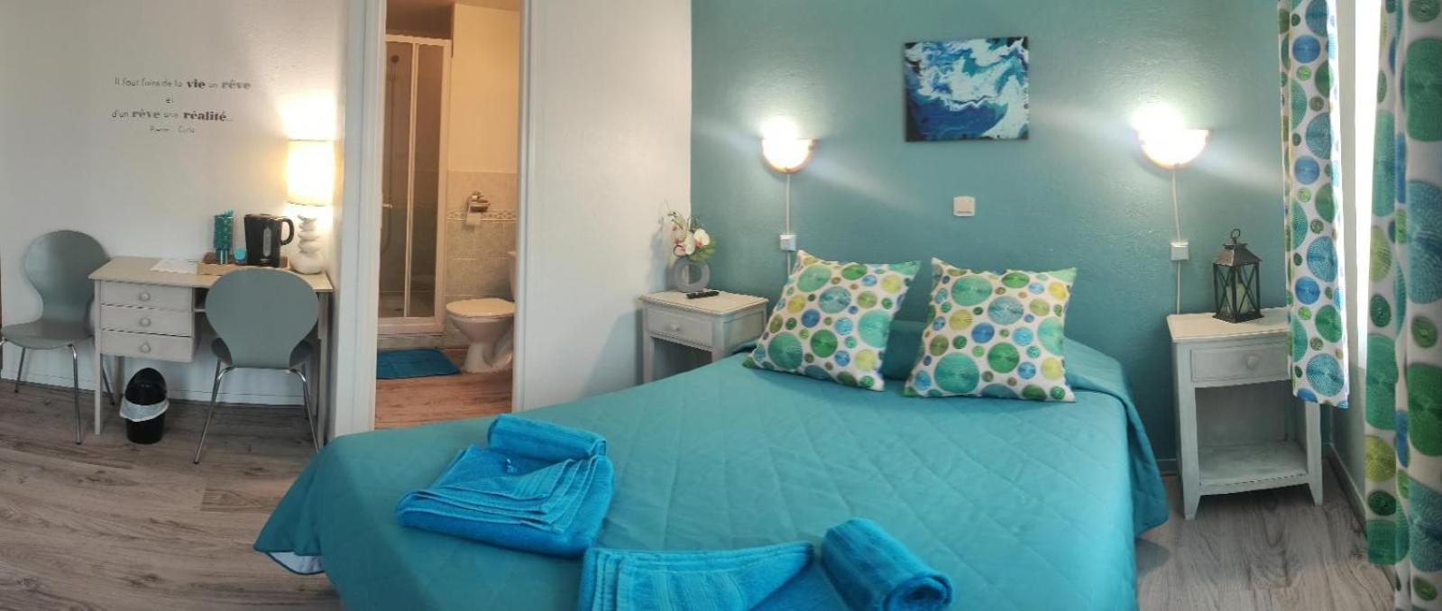 Triple Room with Shower